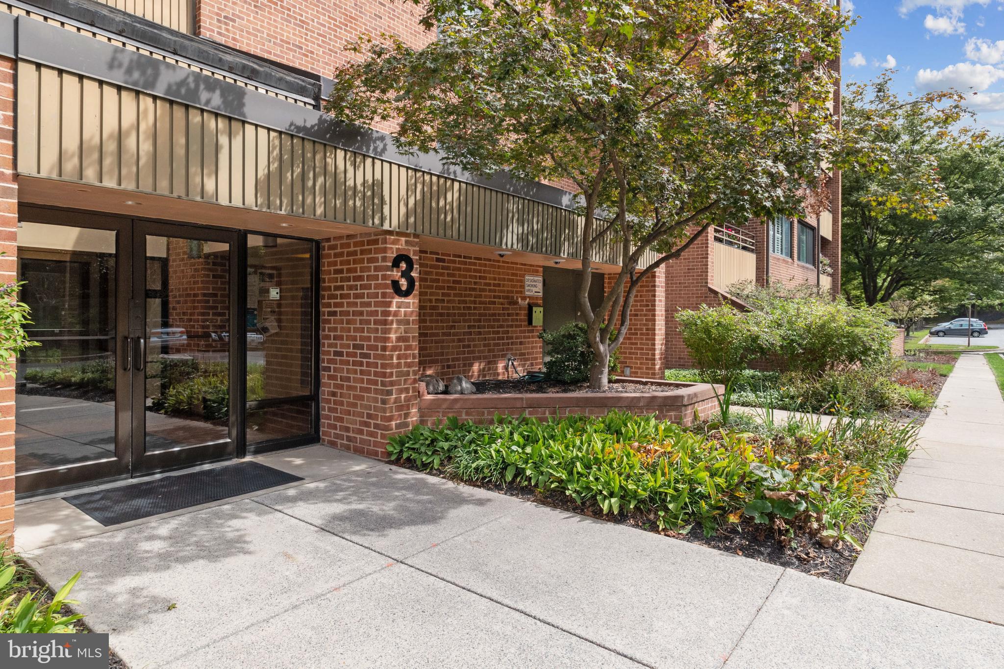 3 SOUTHERLY COURT 505