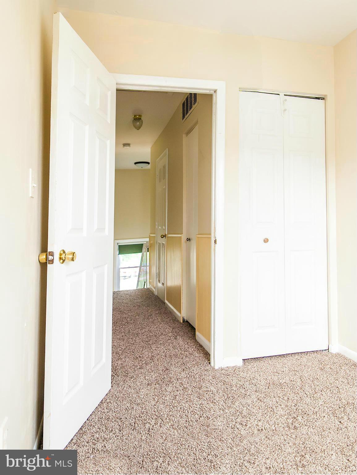 FRANKLIN RIDGE TOWNHOUSE - Residential