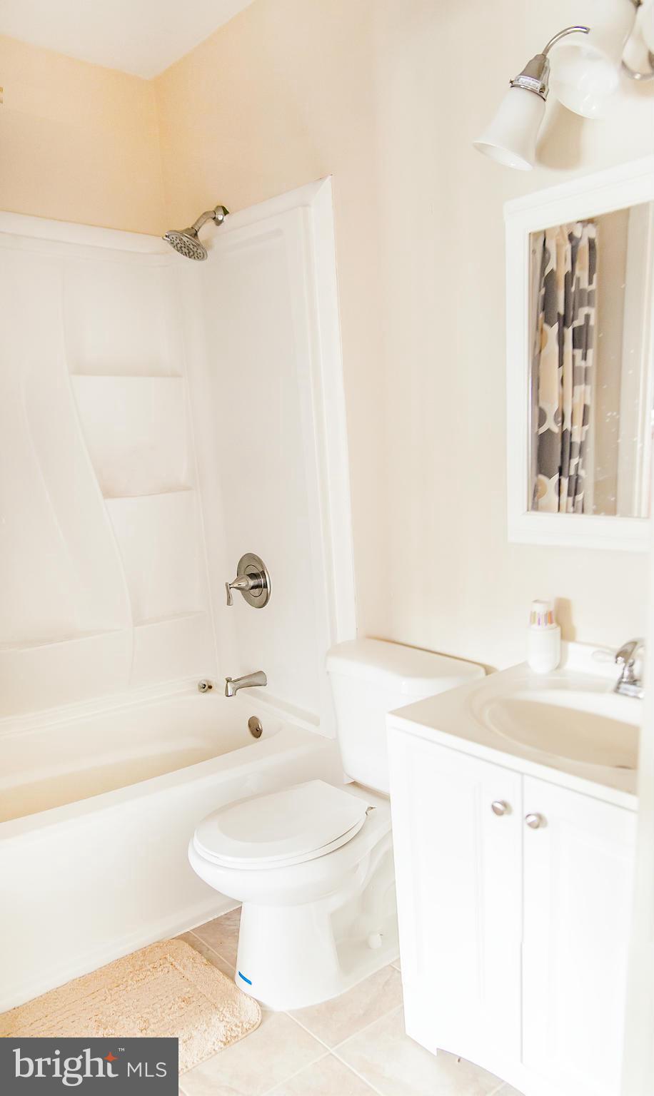 FRANKLIN RIDGE TOWNHOUSE - Residential