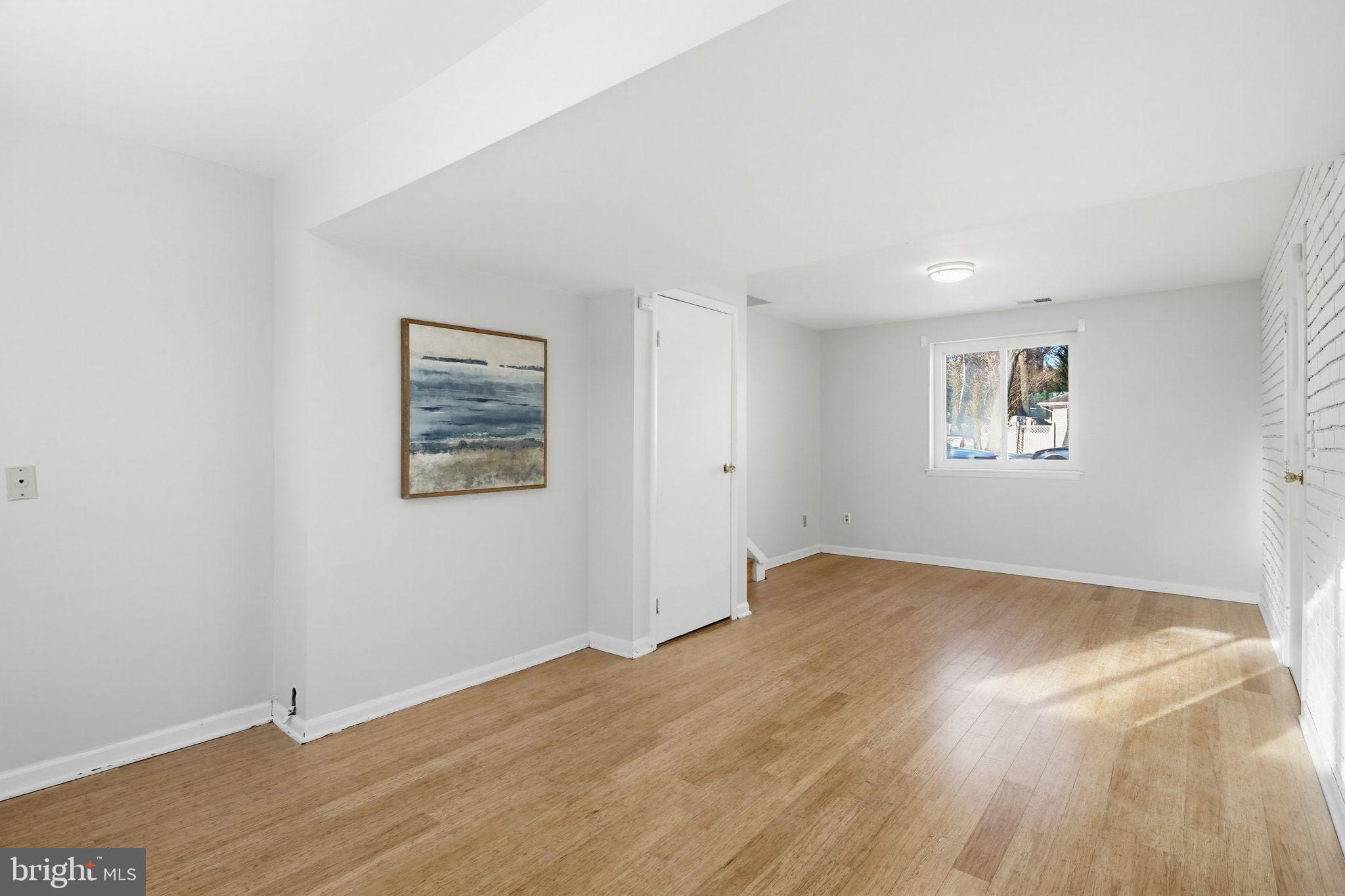 PARKE WEST - Residential