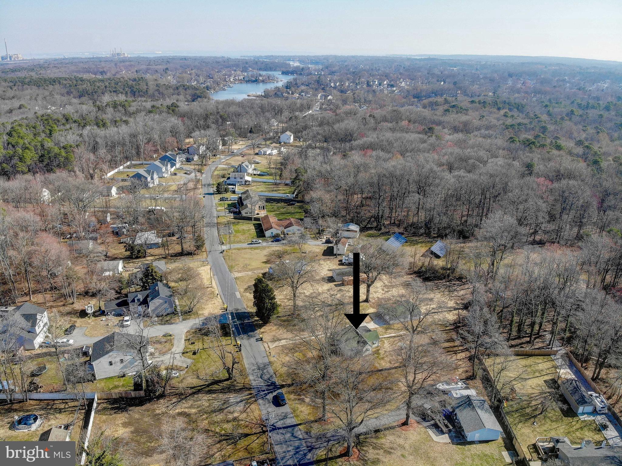 POWHATAN BEACH - Residential