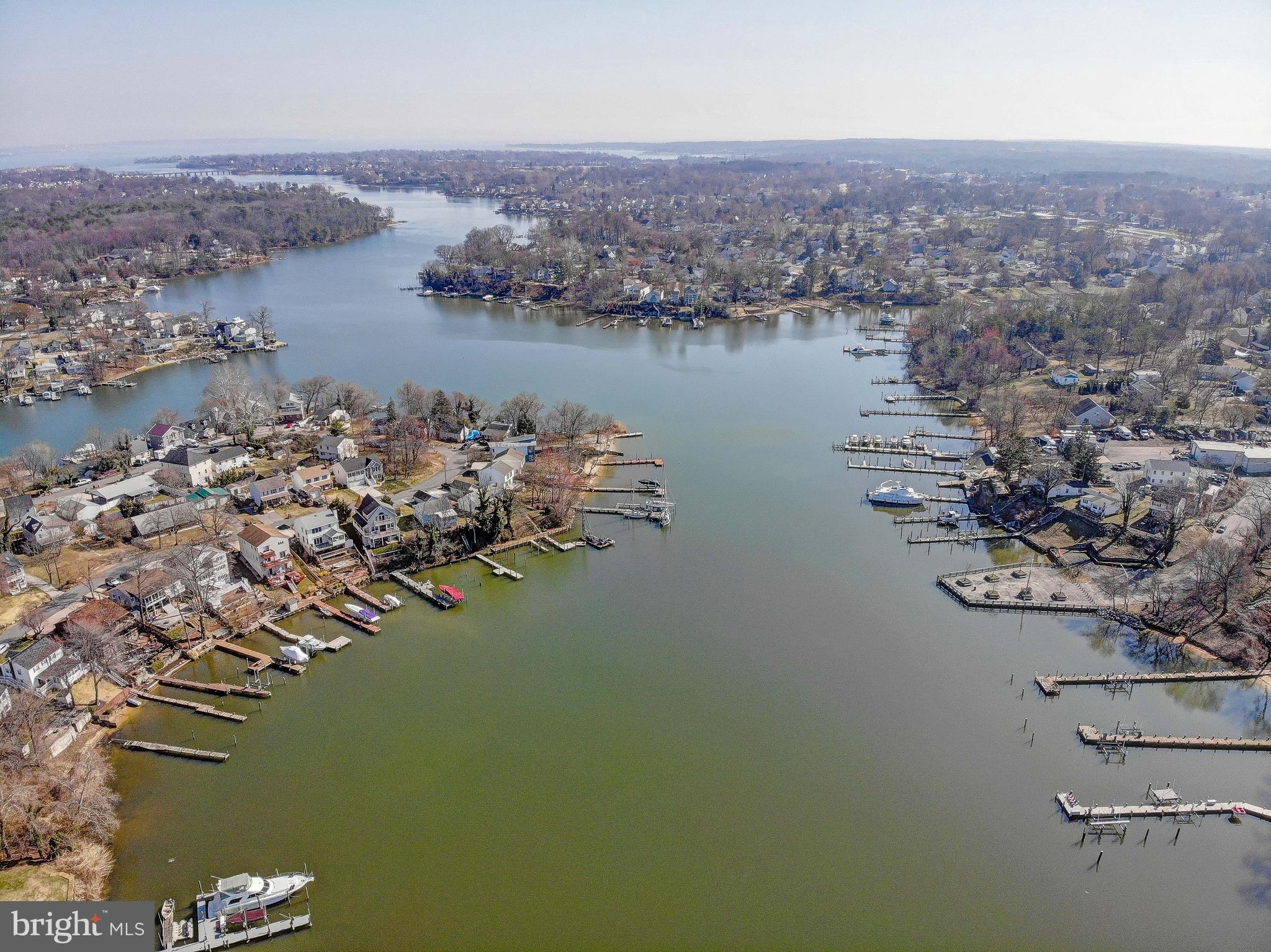 POWHATAN BEACH - Residential