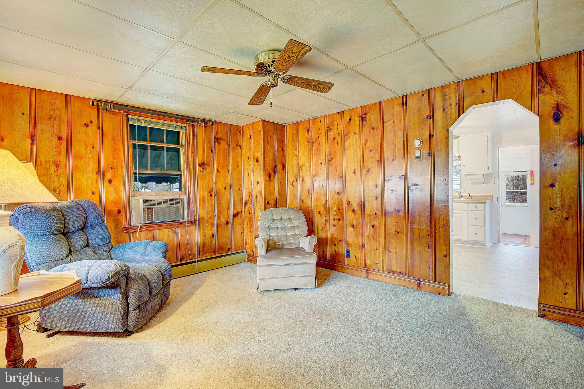 POWHATAN BEACH - Residential