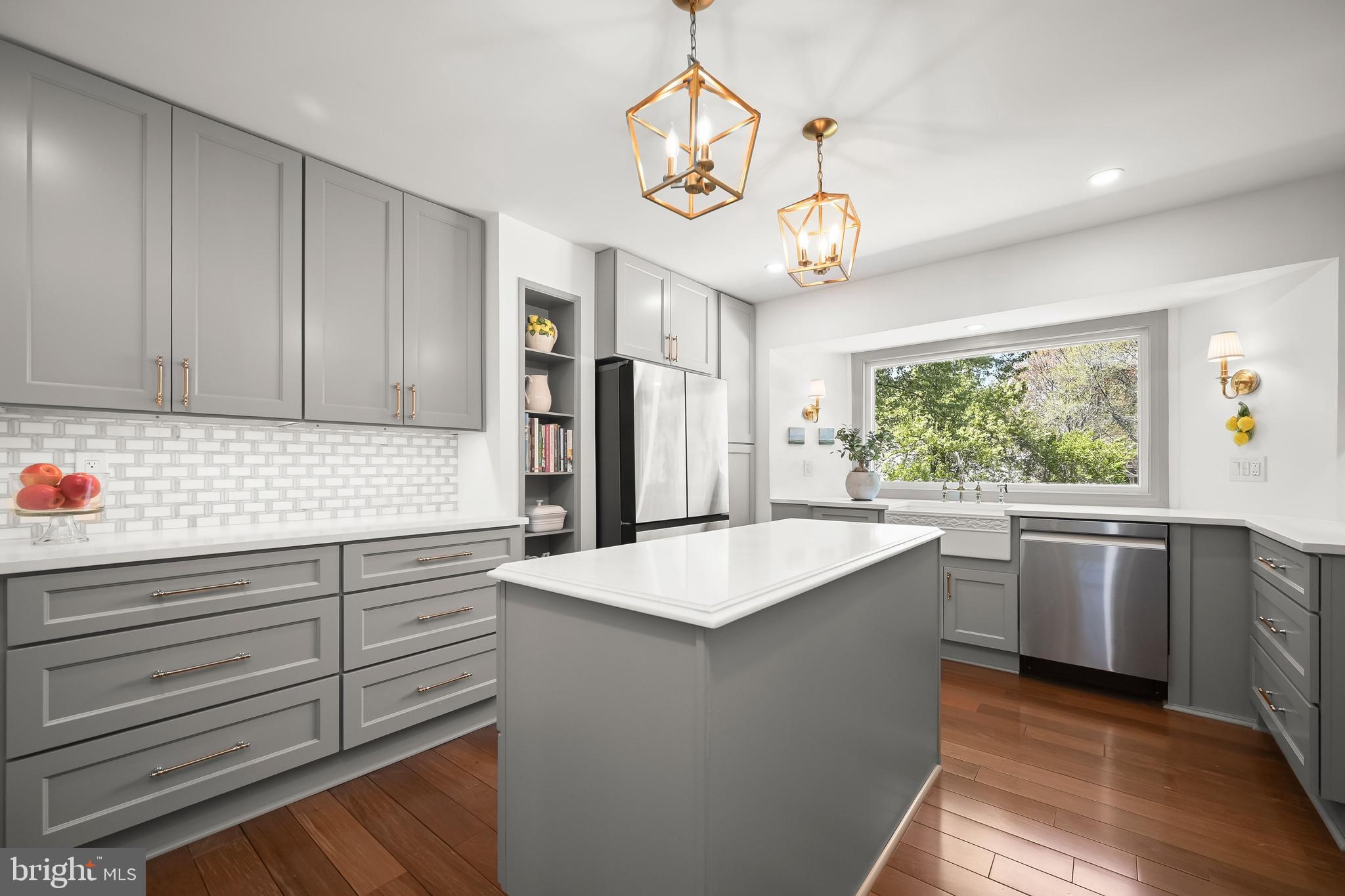 HORIZON HILL - Residential