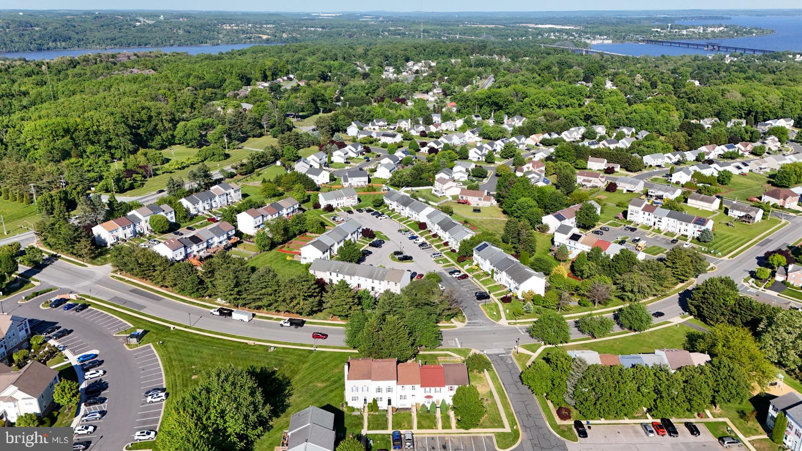 GRACE HARBOUR - Residential