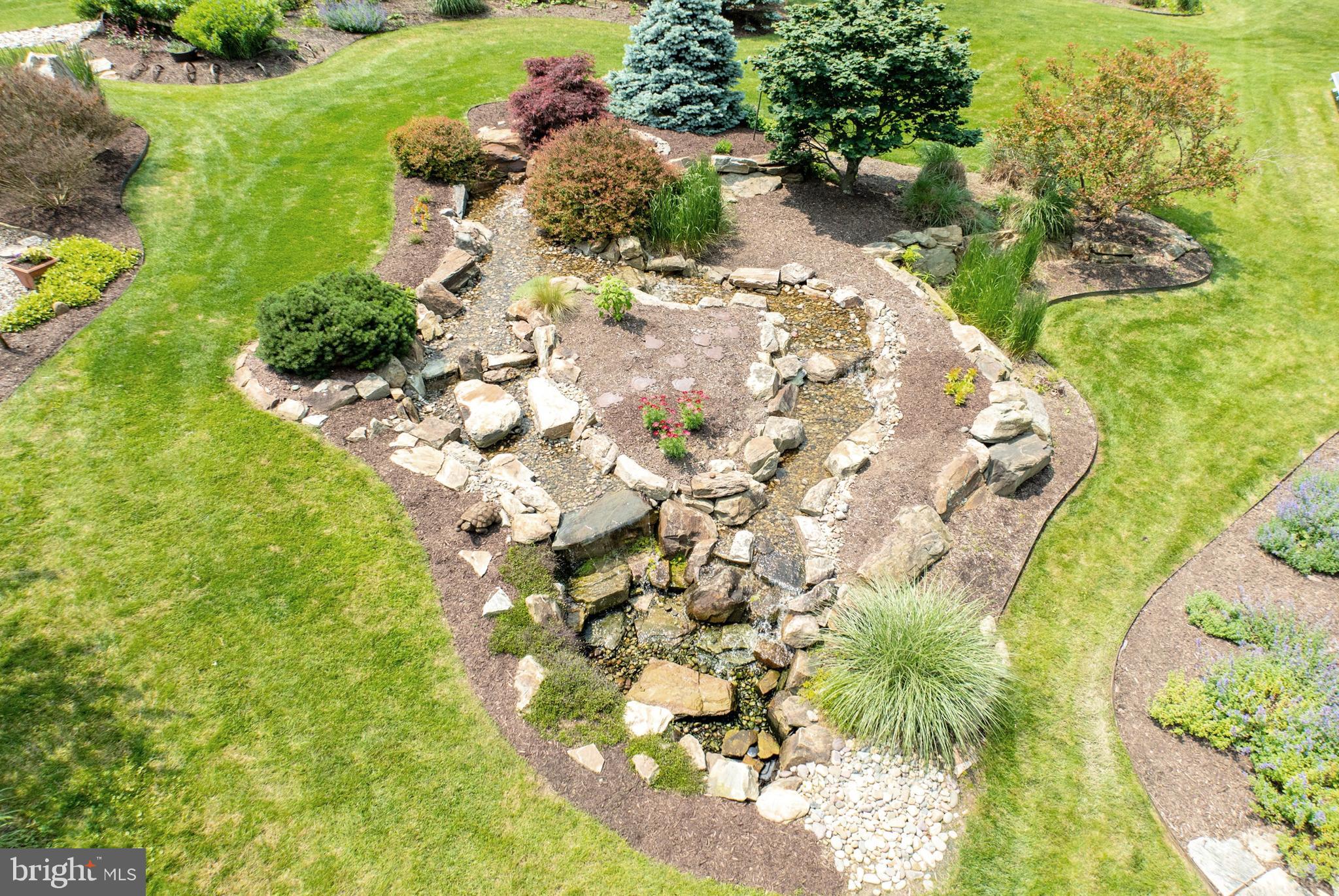 WELLINGTON HUNT - Residential