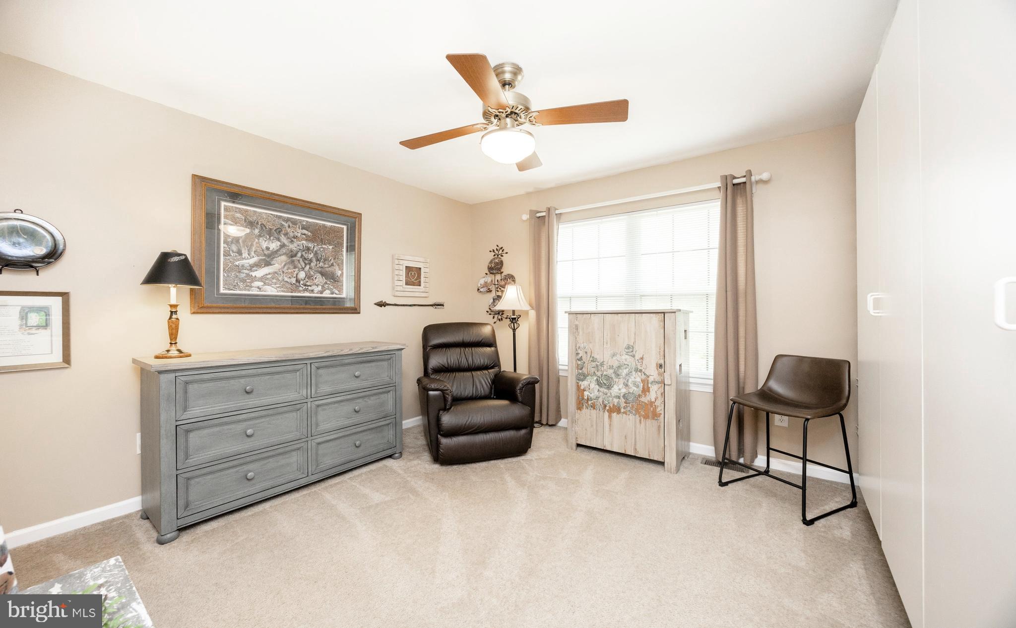 WELLINGTON HUNT - Residential