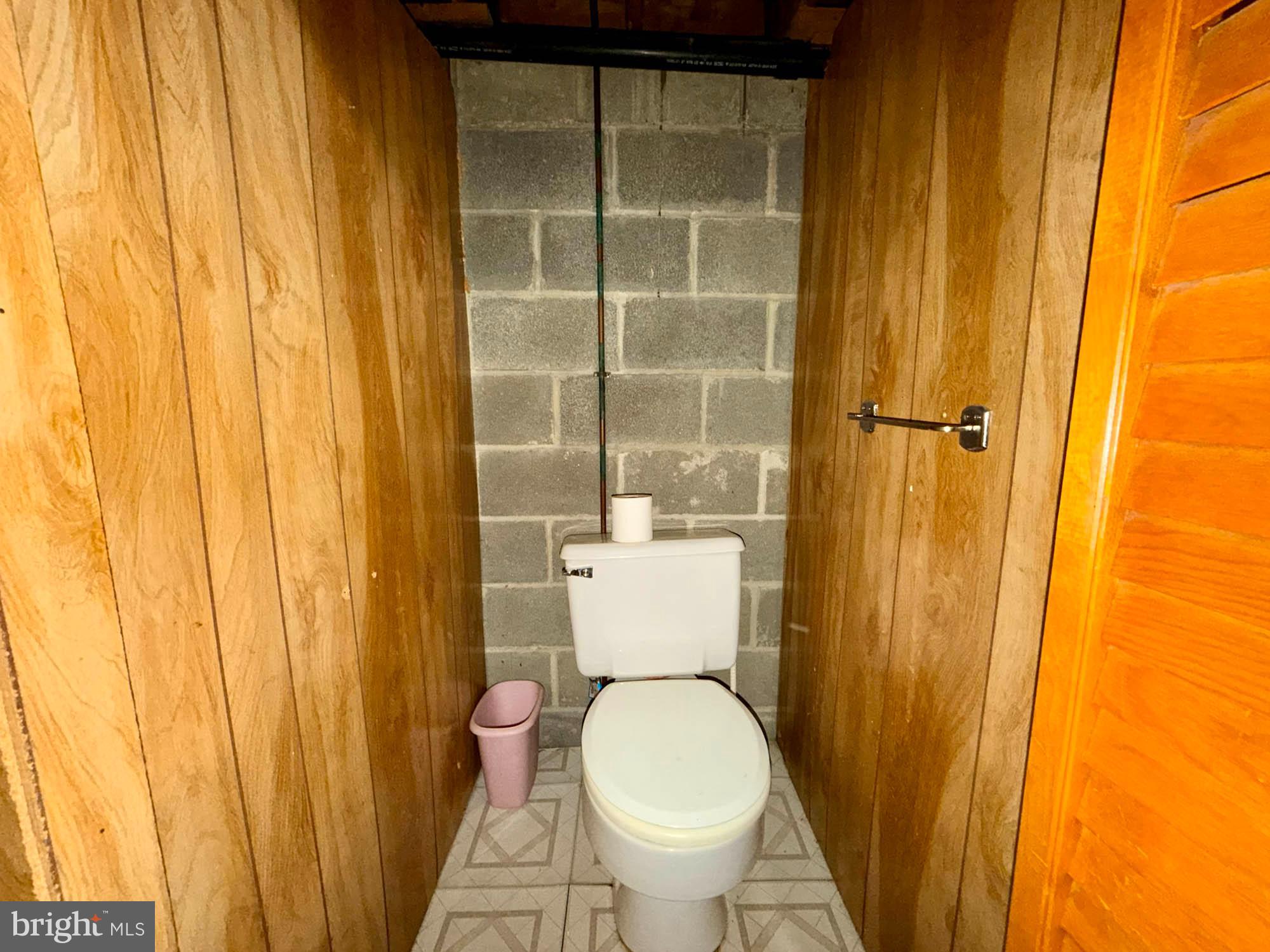 KINGS COURT - Residential