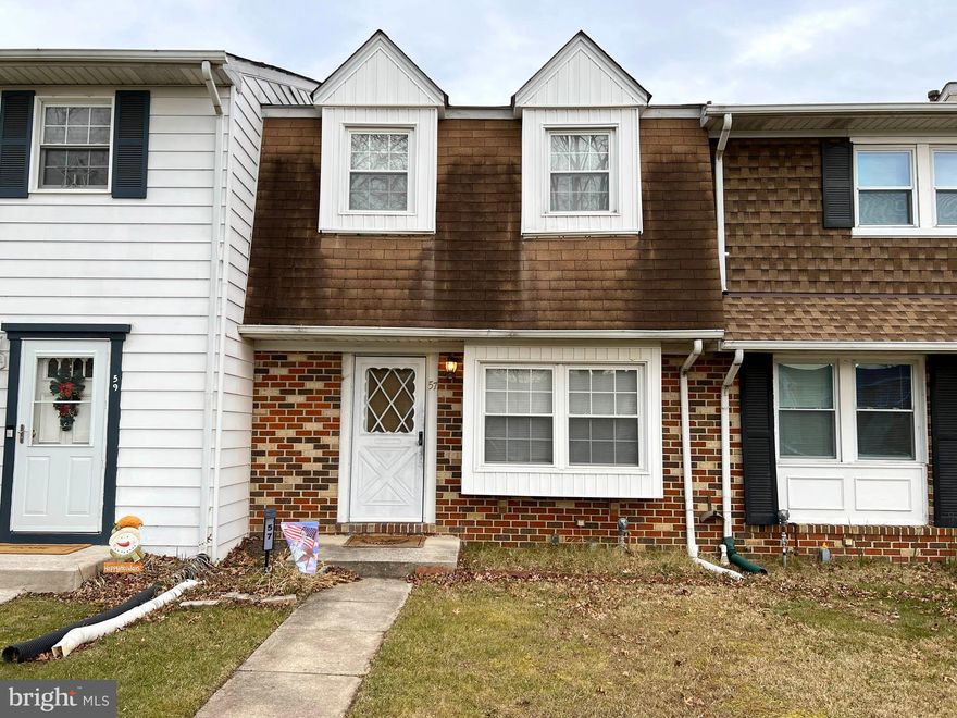 REAL ESTATE AUCTION featuring ON SITE and SIMULCAST ONLINE BIDDING!! Online Bidding Opens - Tuesday, January 13, 2026. Live On Site Auction - Wednesday, January 14, 2026 at 11:00 AM. List price is opening bid only. 57 King Richard Court is conveniently situated off Philadelphia Road (MD-7), northwest of Pulaski Highway (US-40), southeast of I-95, south of MD-43 and north of the Baltimore Beltway (I-695). Franklin Square Medical Center is close by, as is the White Marsh Town Center. Shopping, dining and community services are all near. The property is located in the Kings Court Condominium, a well-established townhouse community featuring cozy, reasonably priced attached homes built mostly in the 1970s. Community amenities include grassy common areas, swimming pool, assigned parking, and convenient access to major routes.