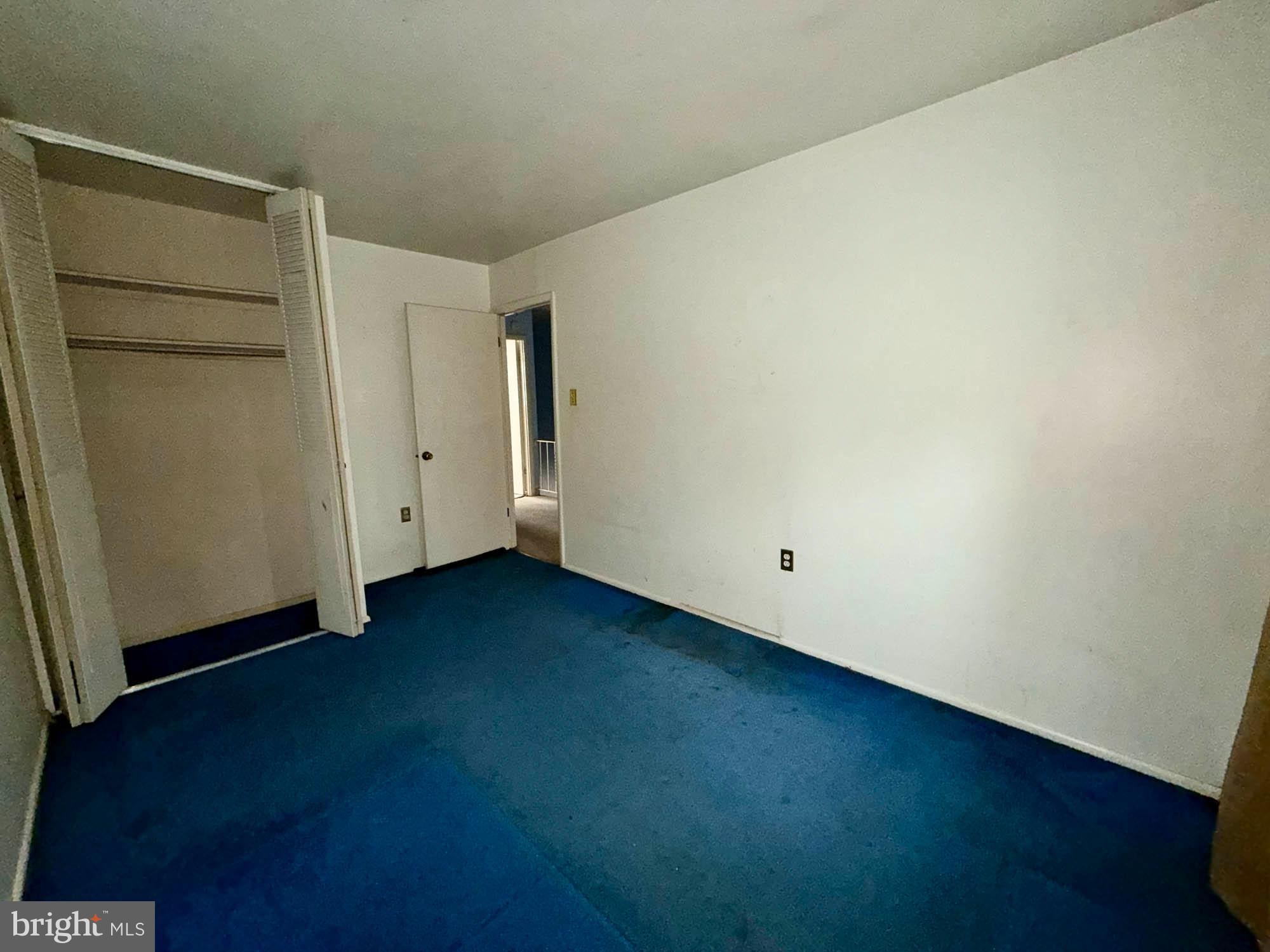 KINGS COURT - Residential