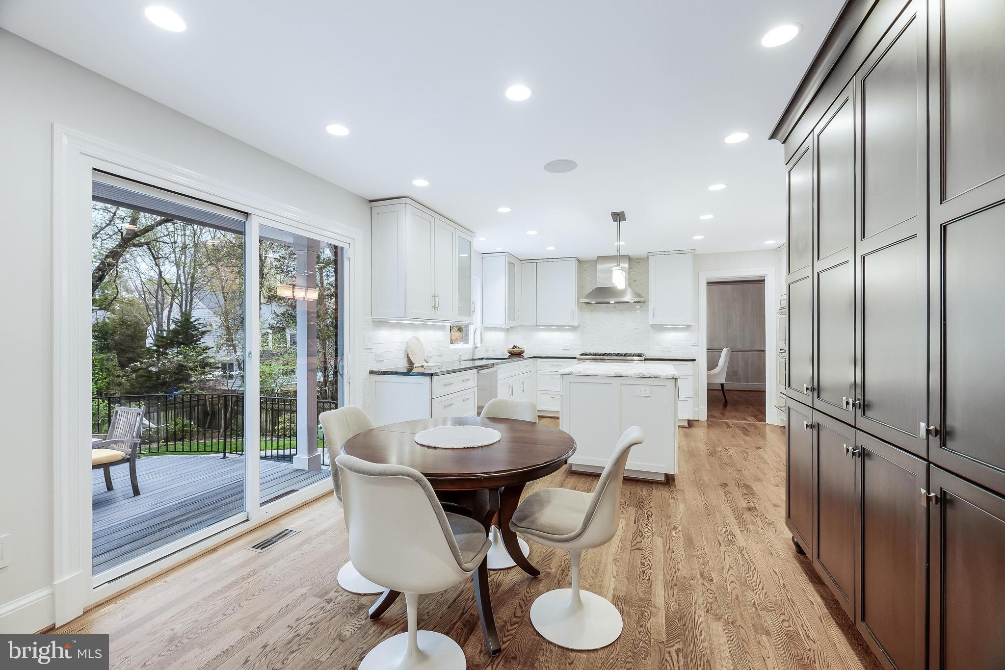 LYNWOOD - Residential