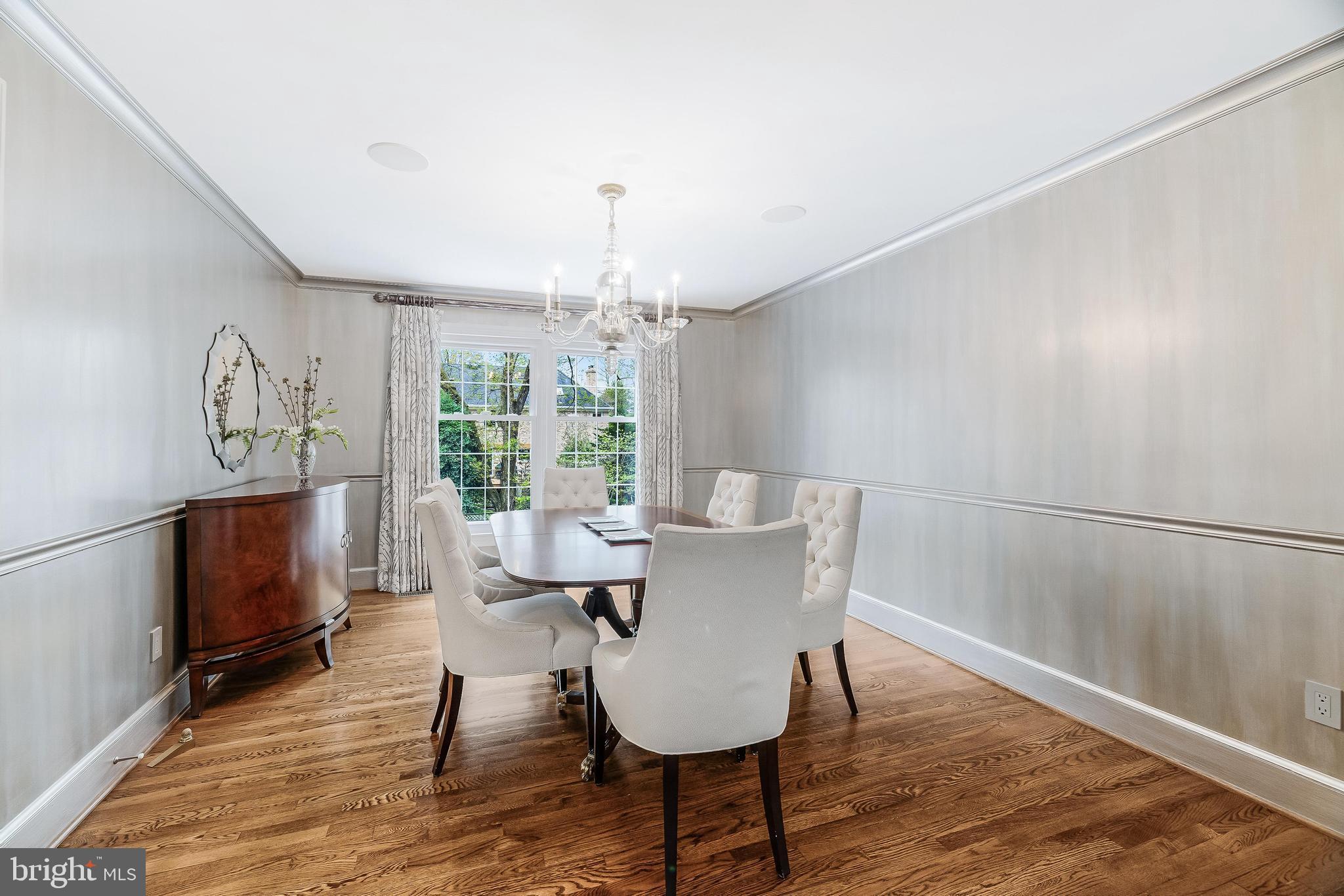 LYNWOOD - Residential