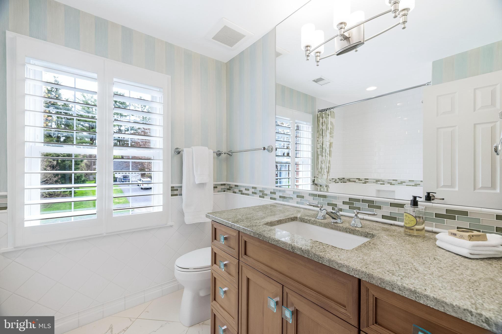 LYNWOOD - Residential