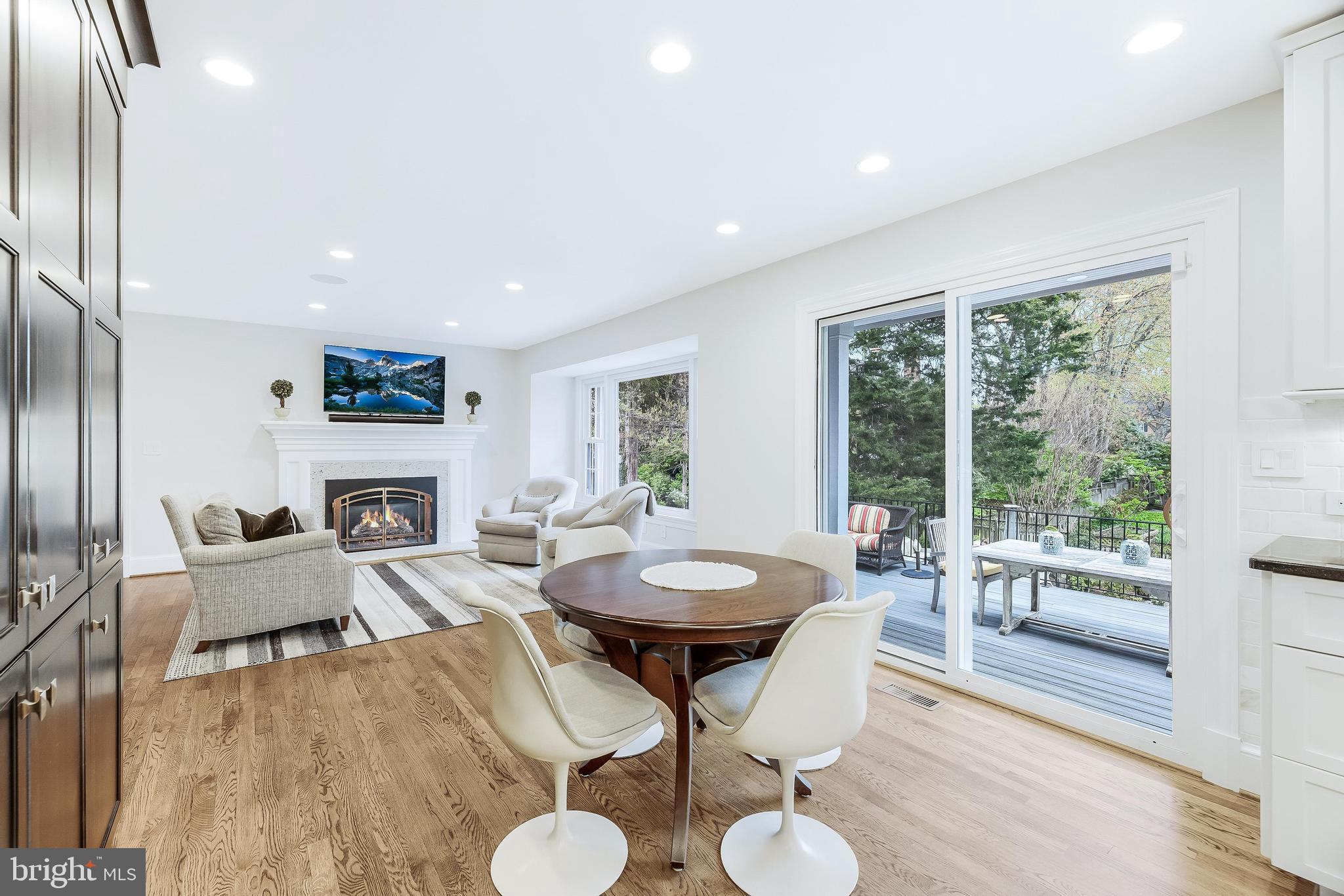 LYNWOOD - Residential