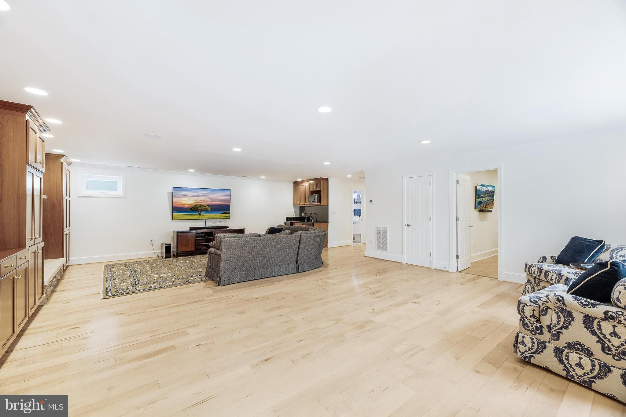 LYNWOOD - Residential