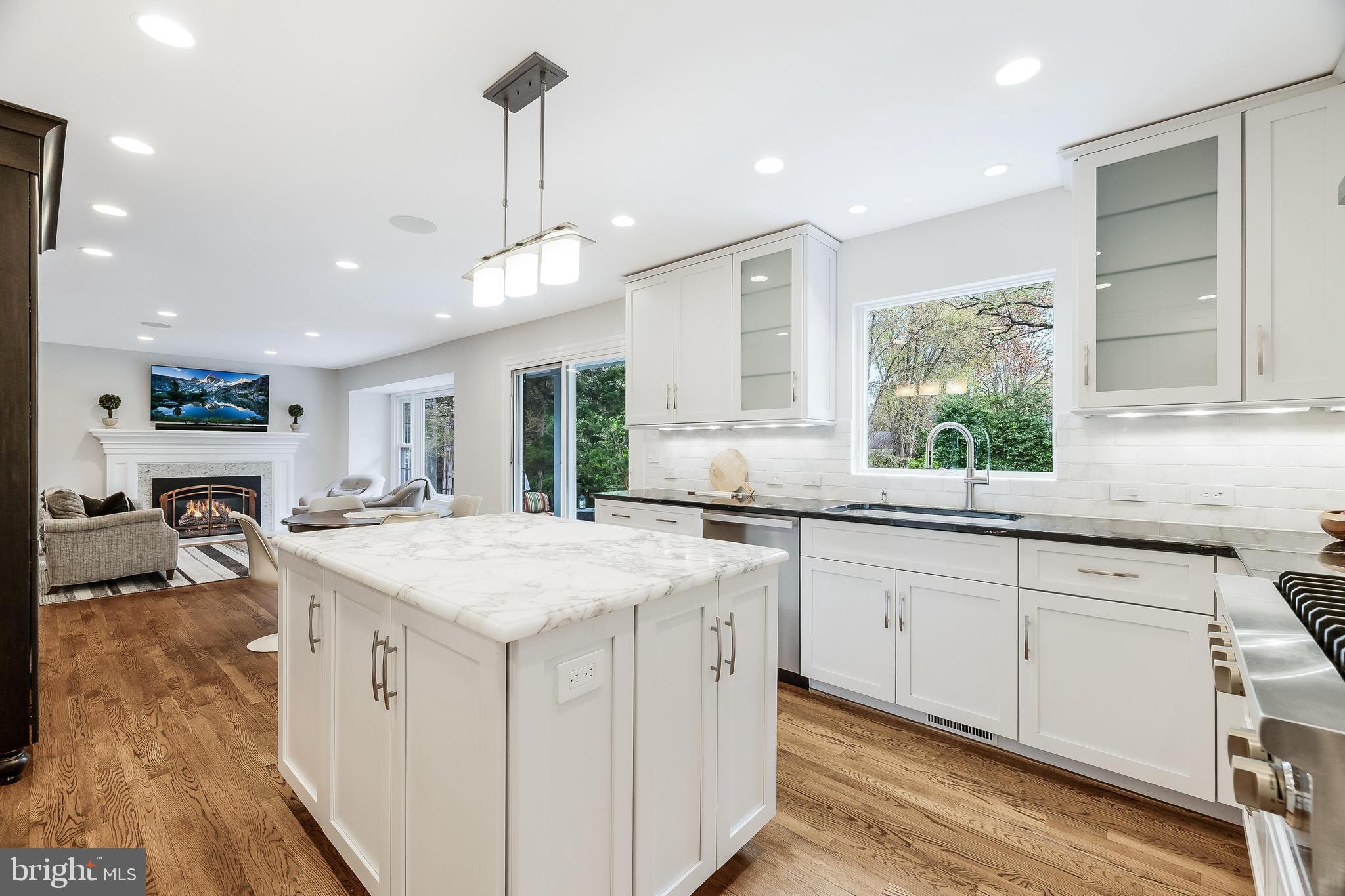 LYNWOOD - Residential