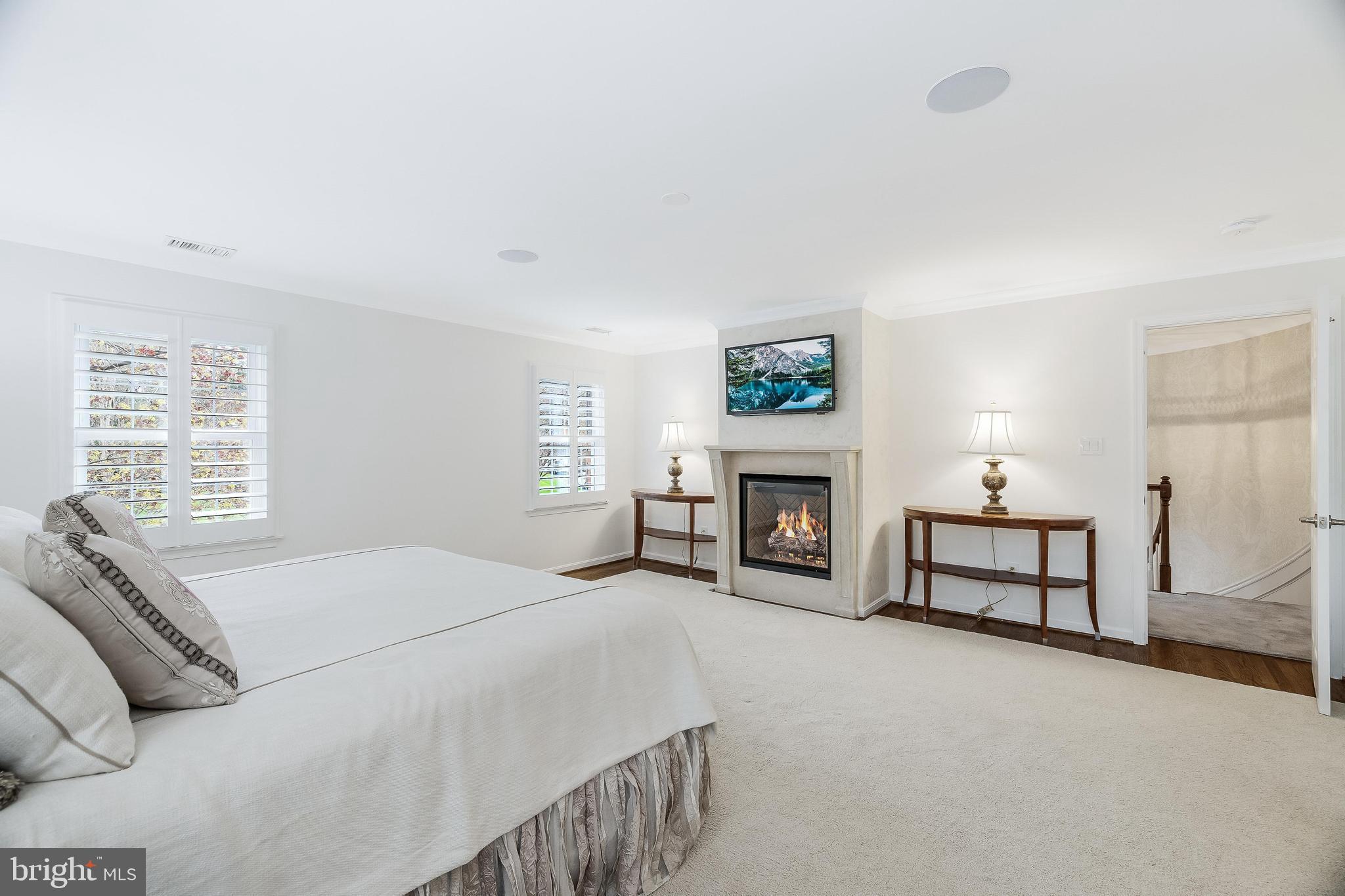 LYNWOOD - Residential