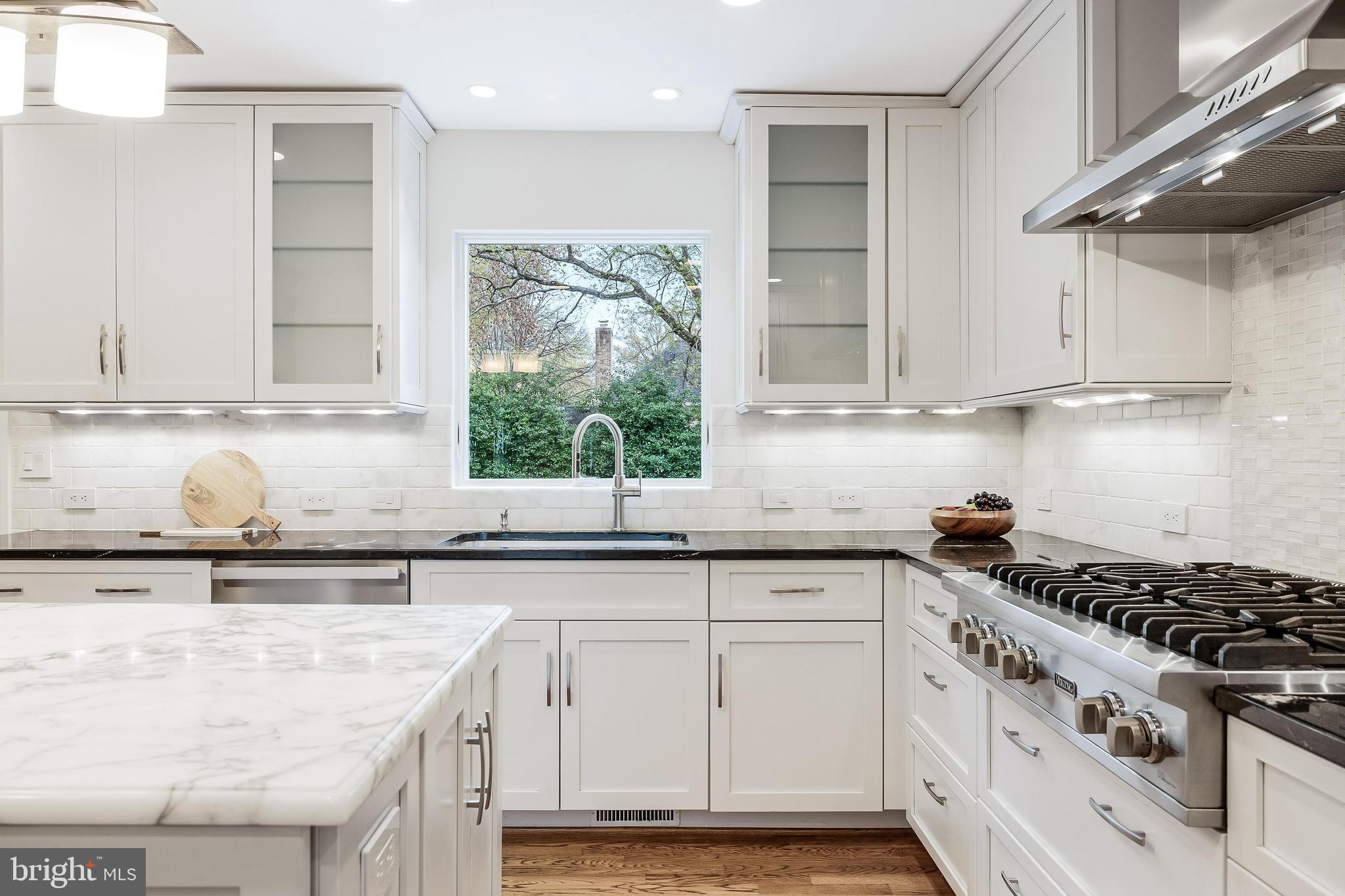 LYNWOOD - Residential