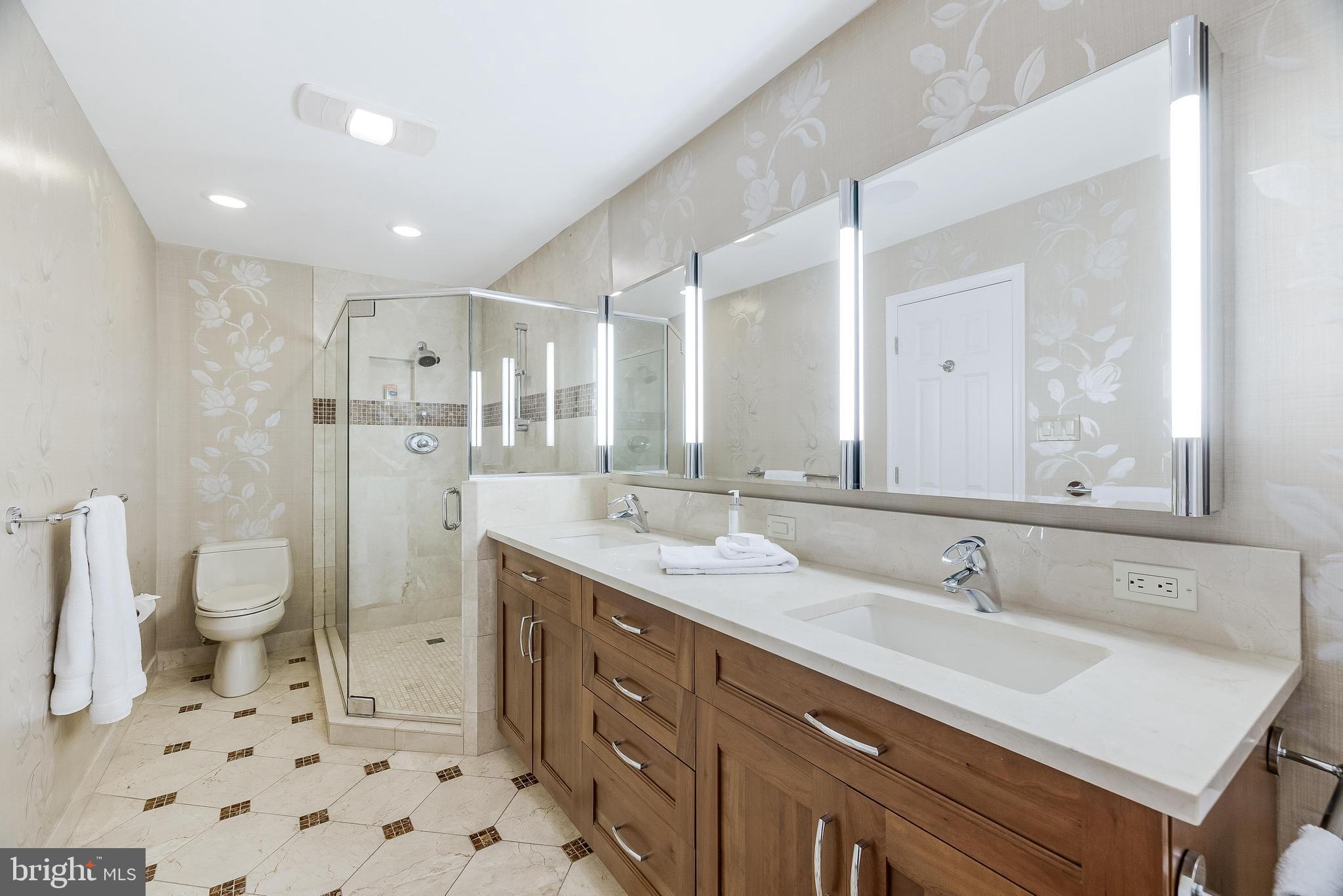 LYNWOOD - Residential