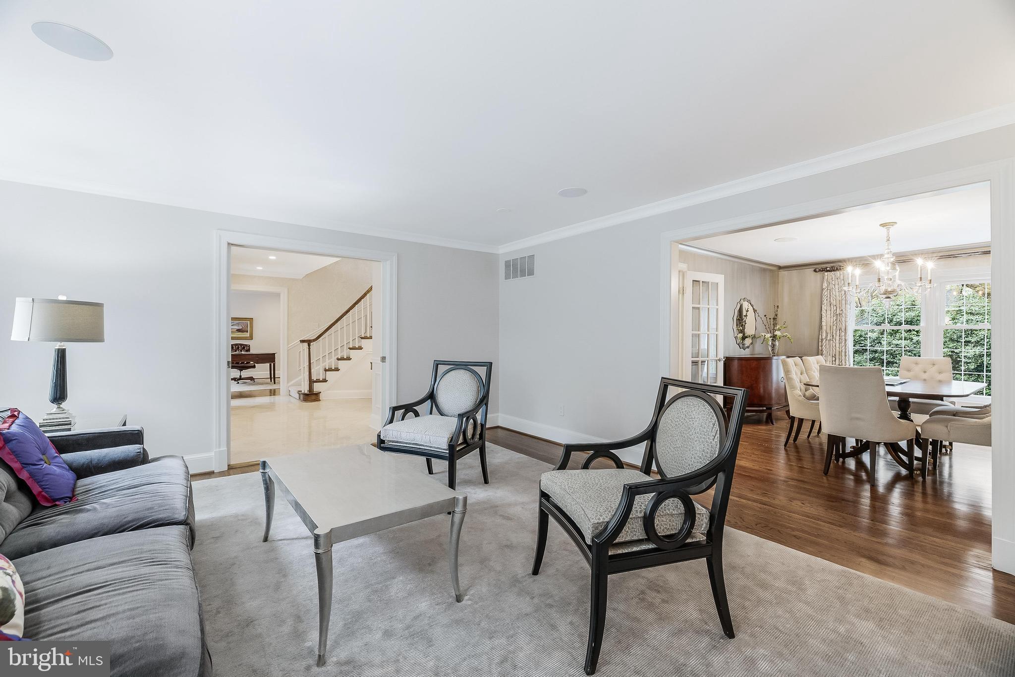 LYNWOOD - Residential