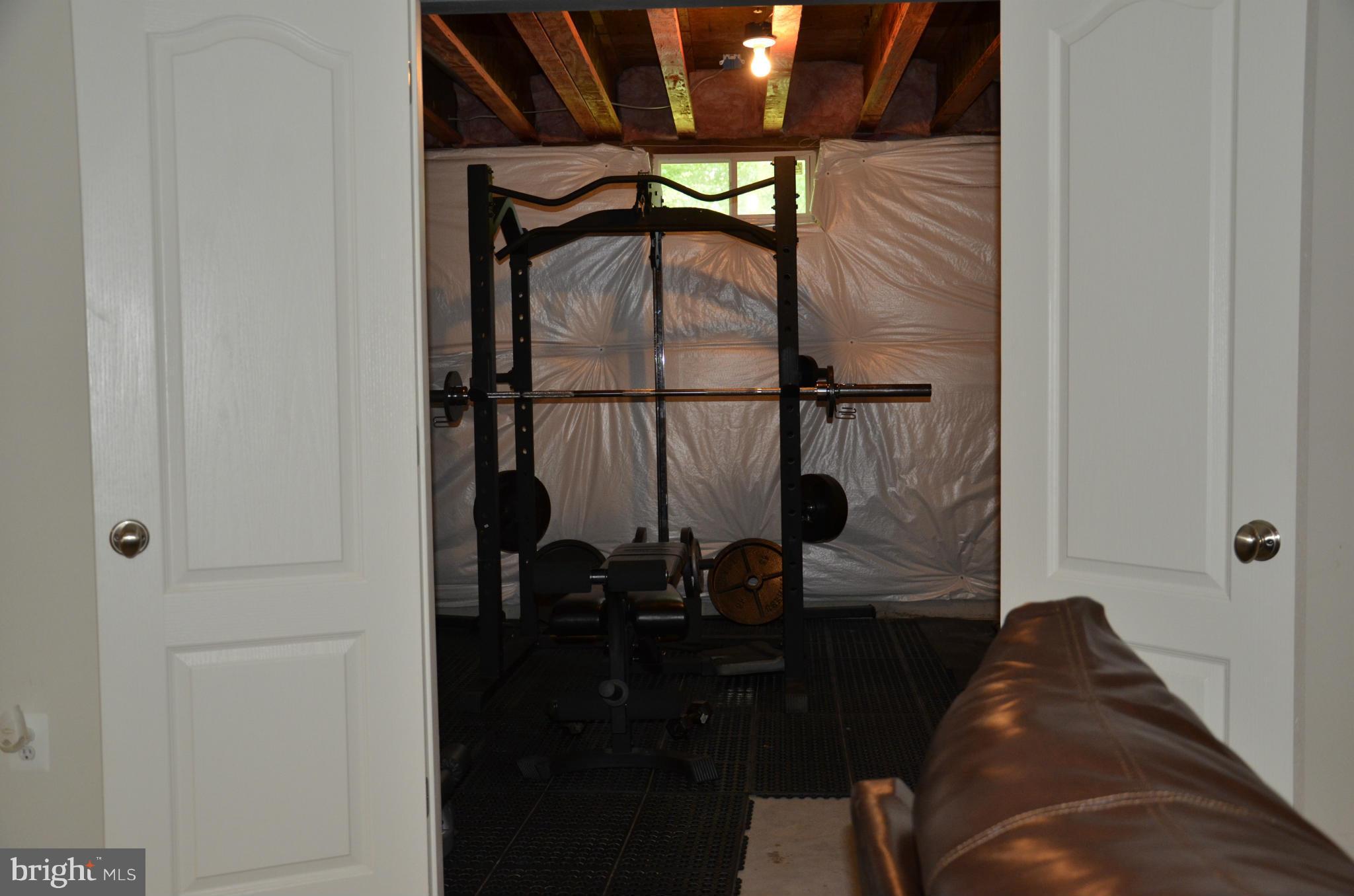 EQUESTRIAN ESTATES - Residential