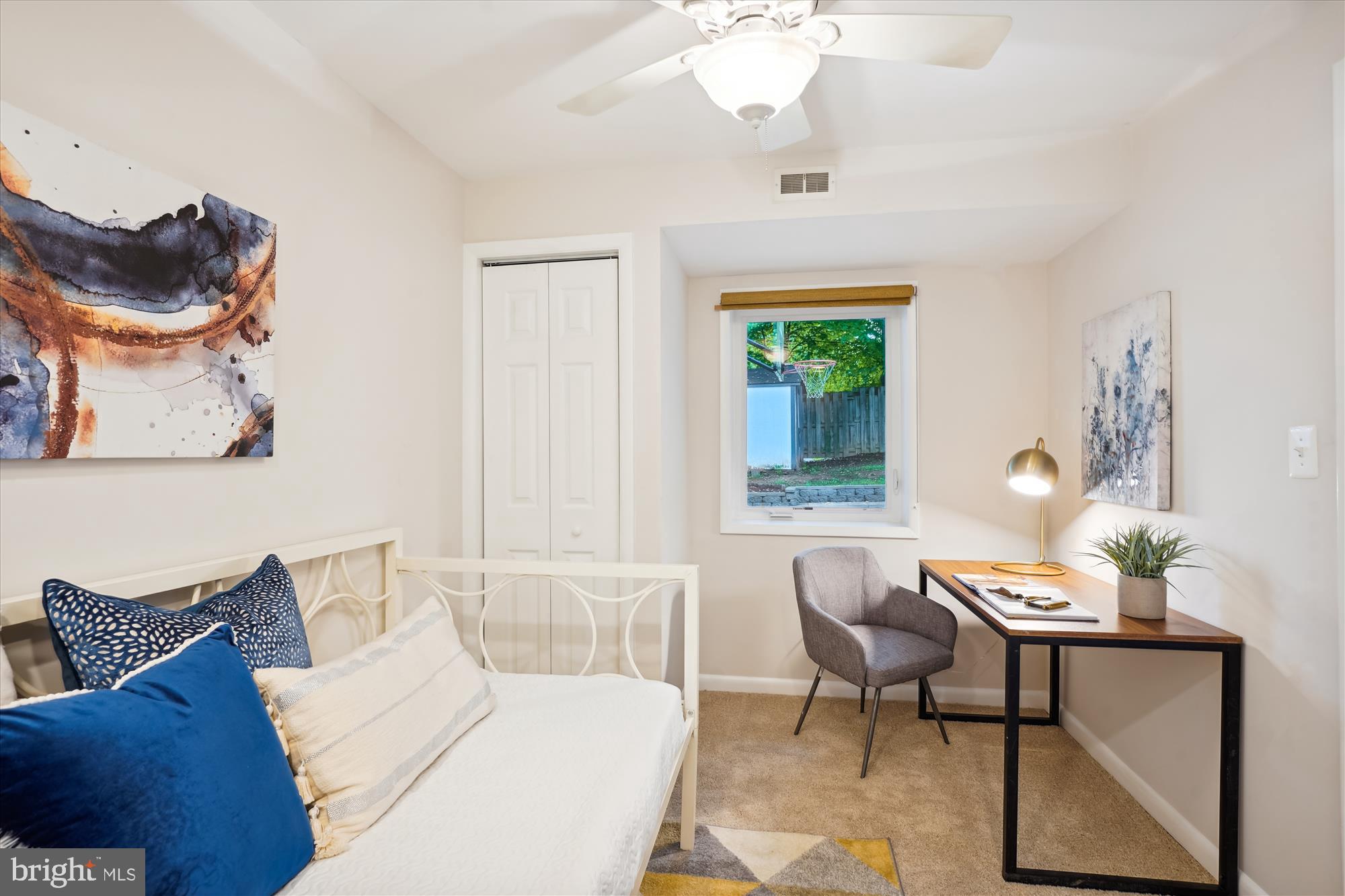 BEL PRE WOODS - Residential