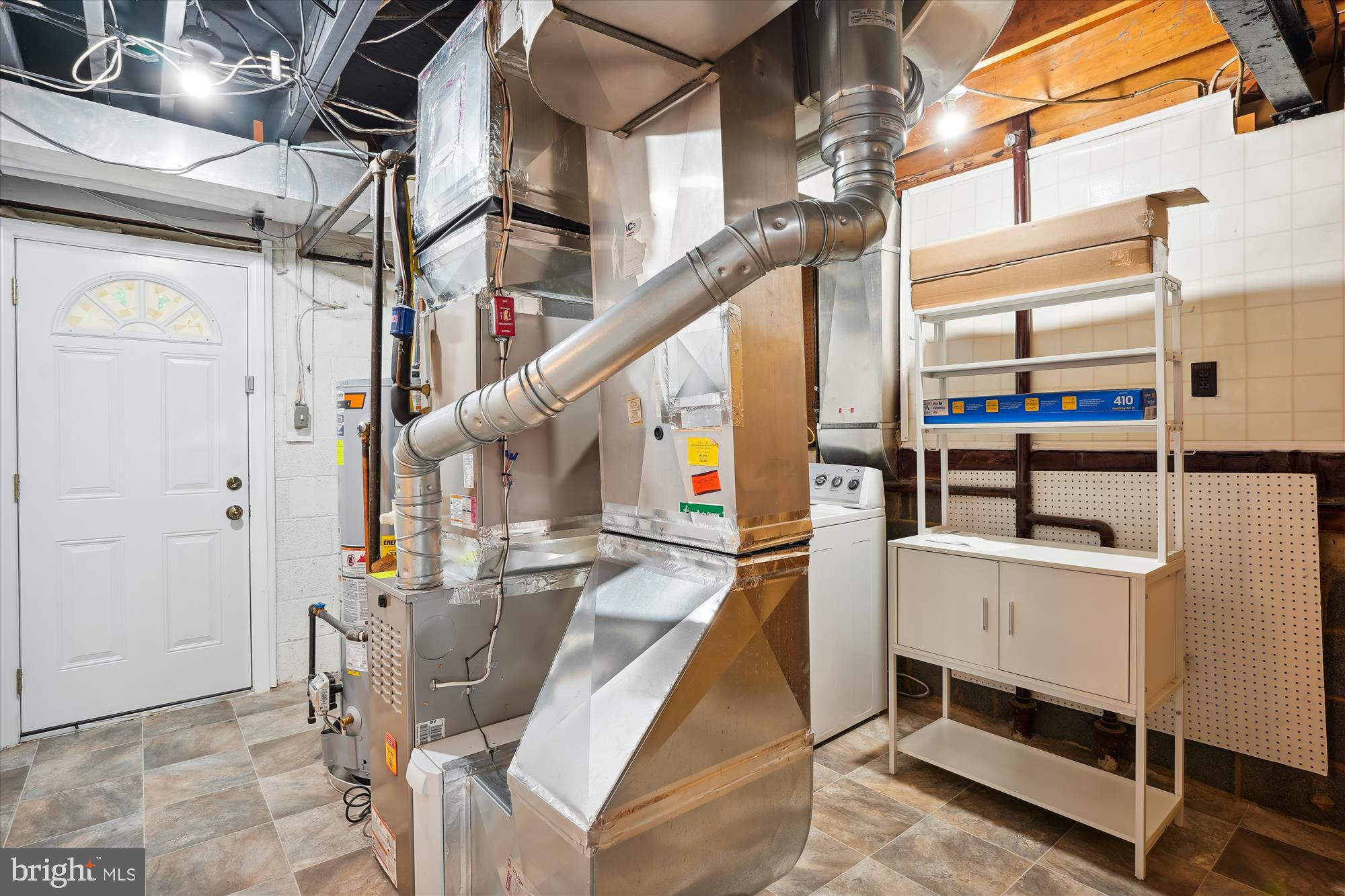 BEL PRE WOODS - Residential