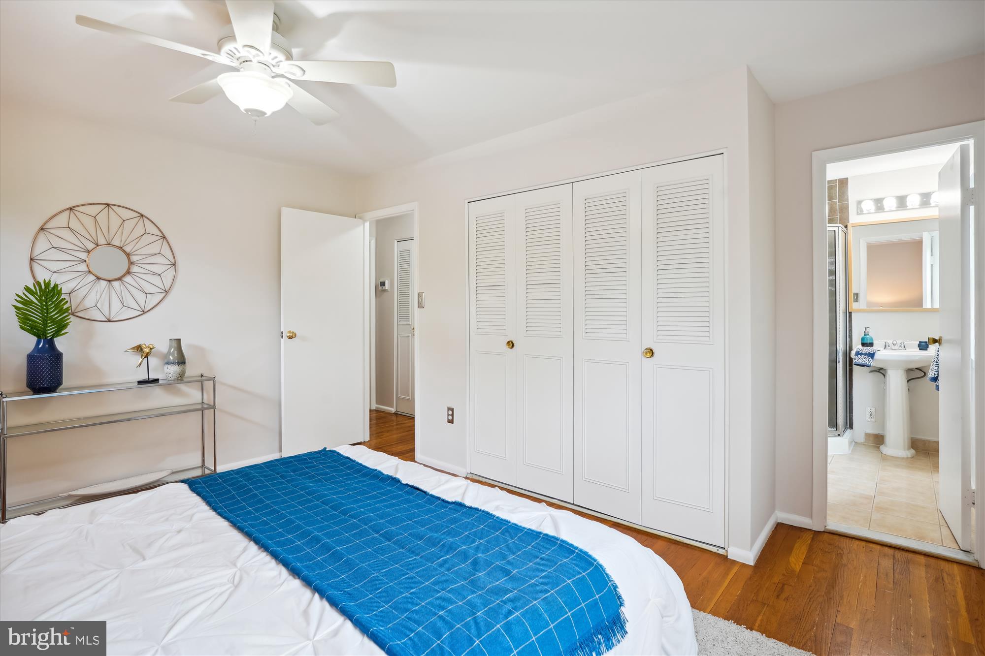 BEL PRE WOODS - Residential