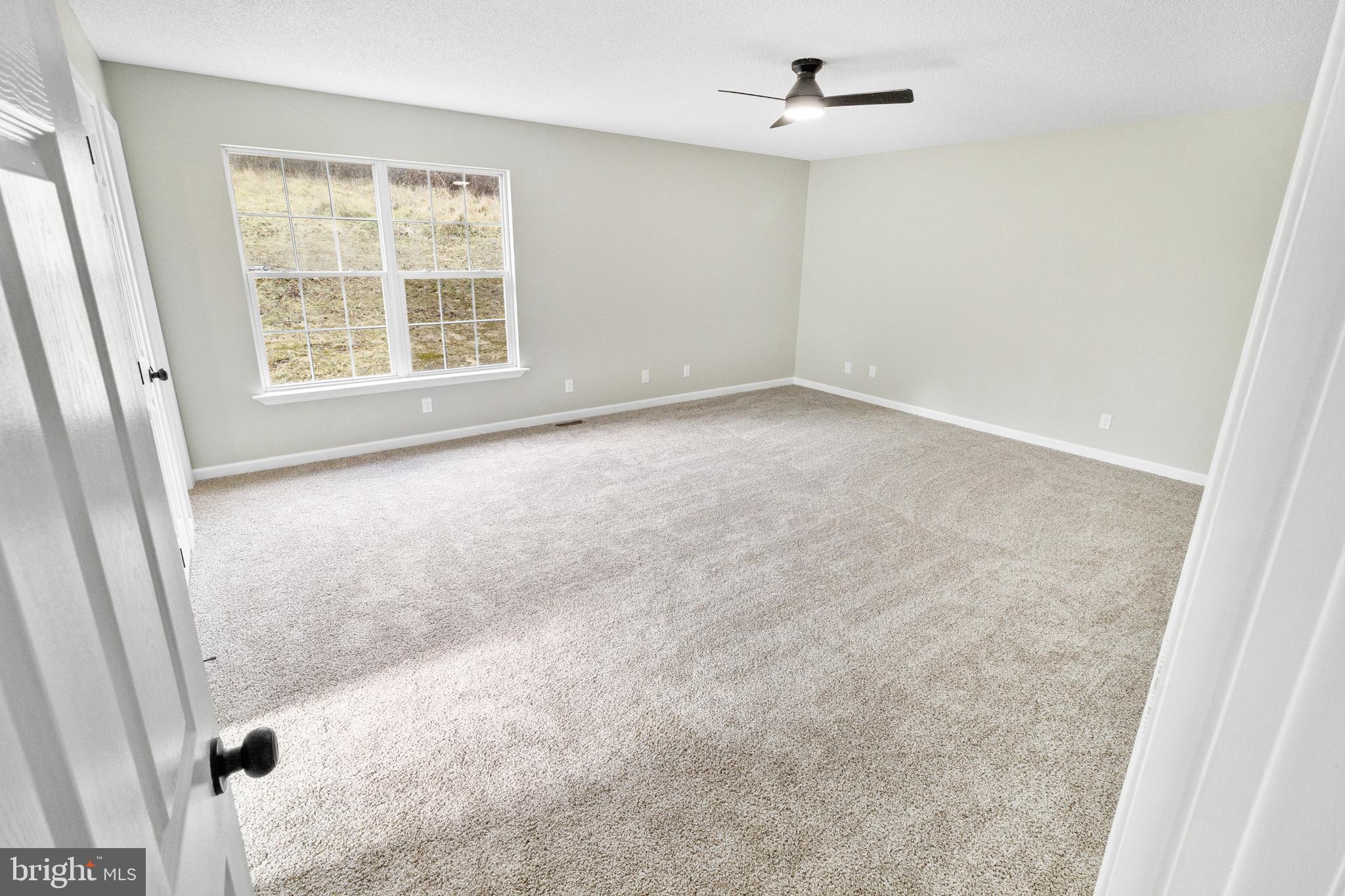 BUCK HILL VIEW - Residential