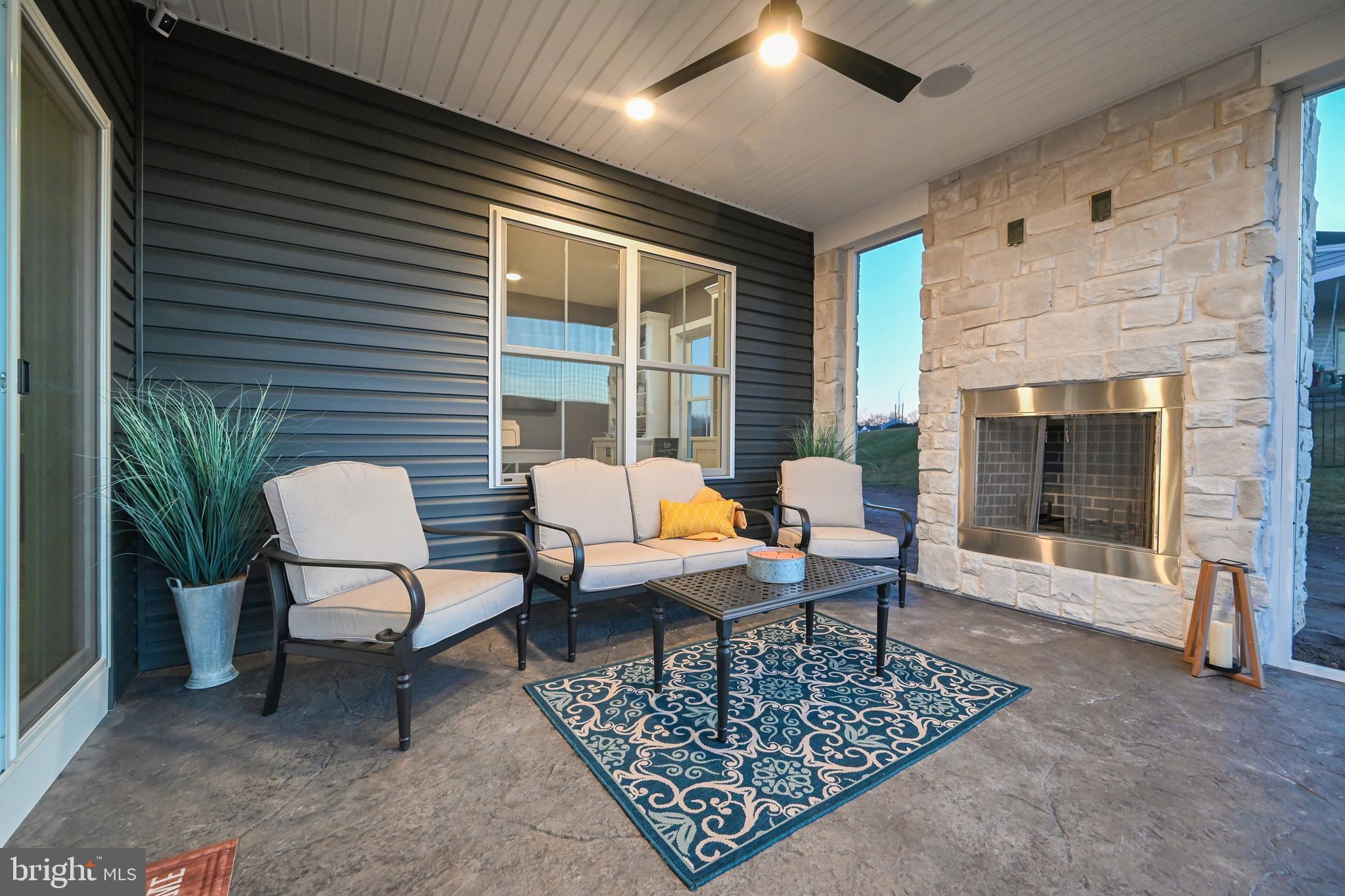 FARMBROOKE MEADOWS - Residential