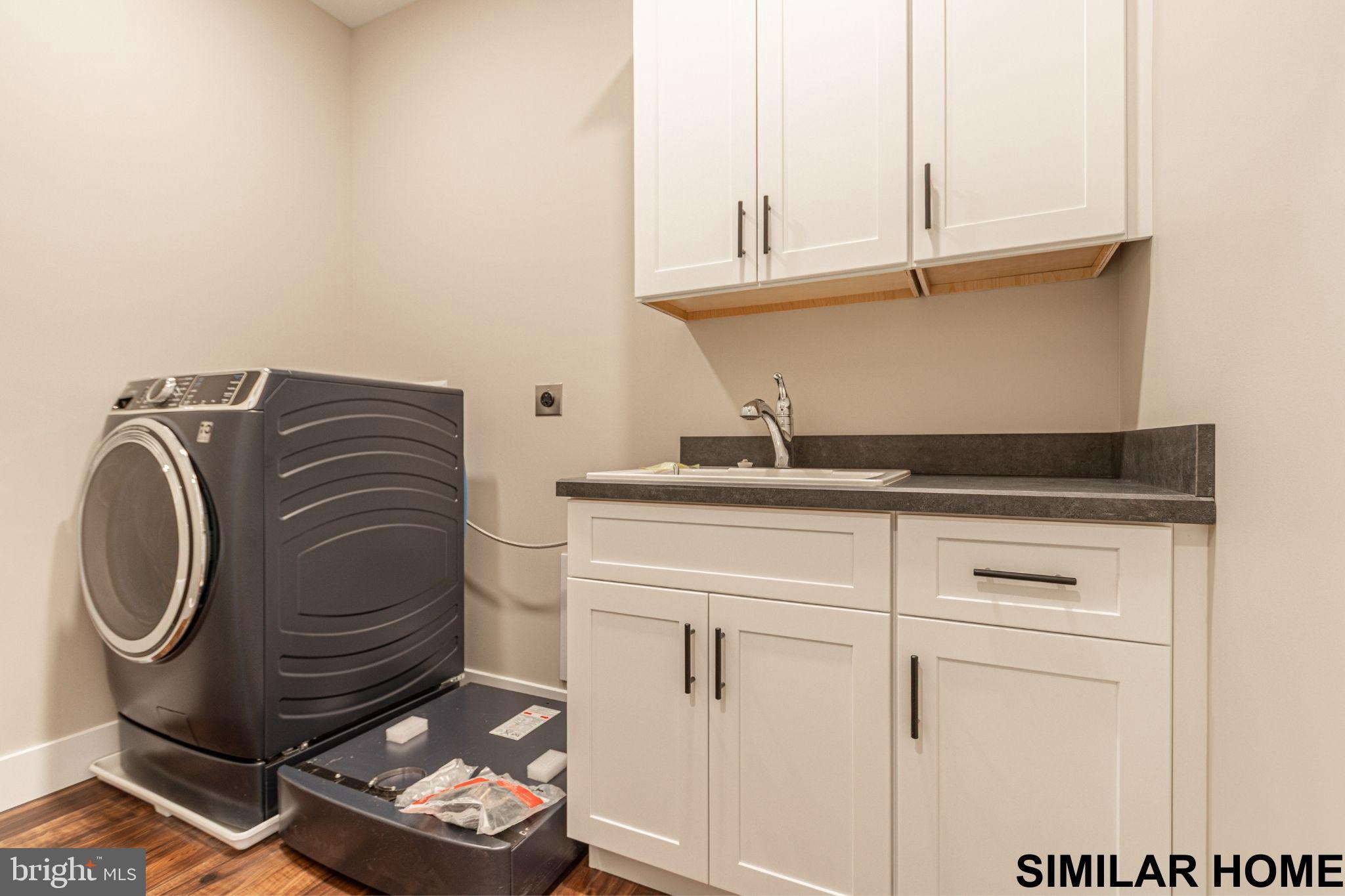 FARMBROOKE MEADOWS - Residential