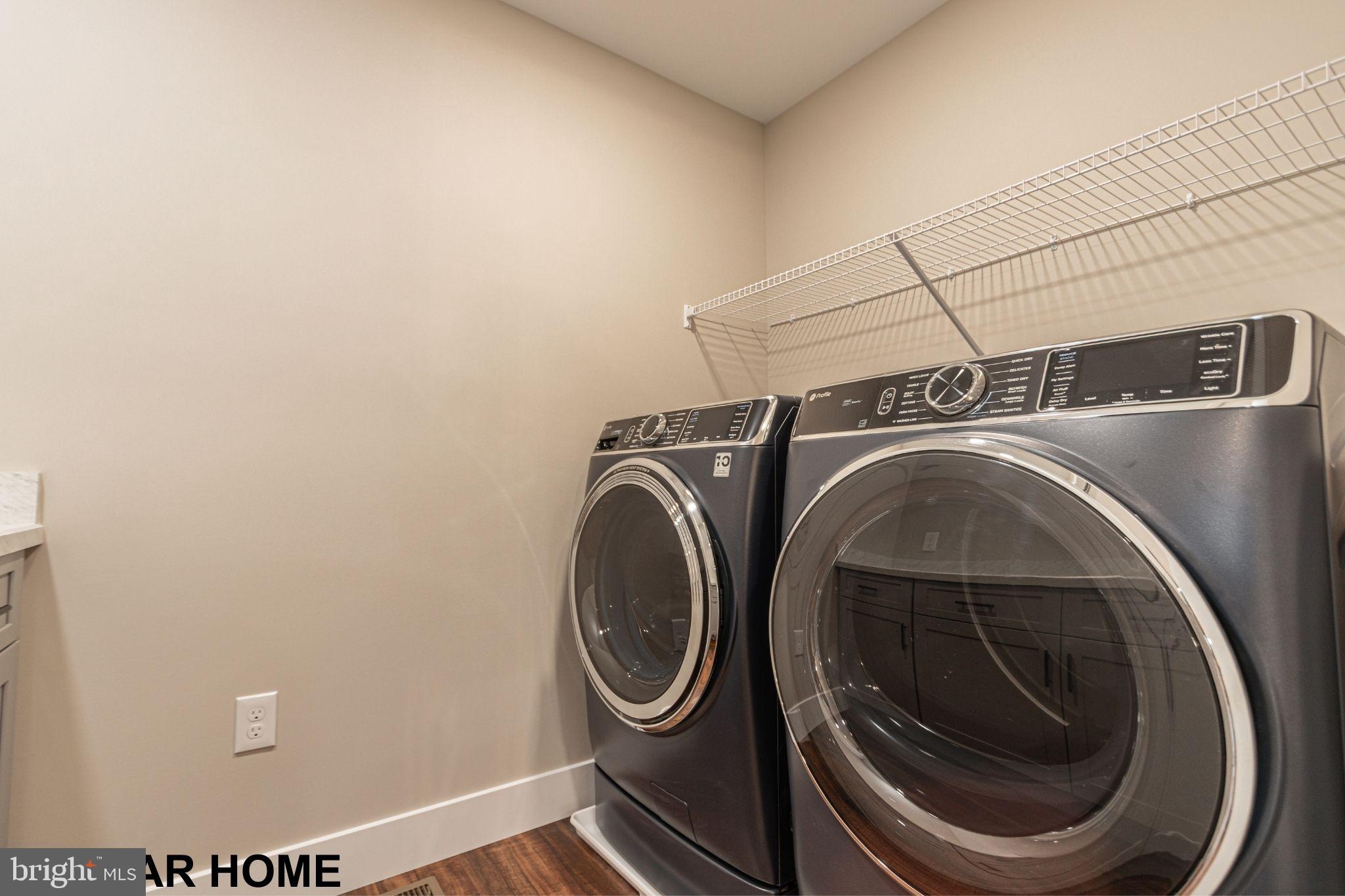 FARMBROOKE MEADOWS - Residential