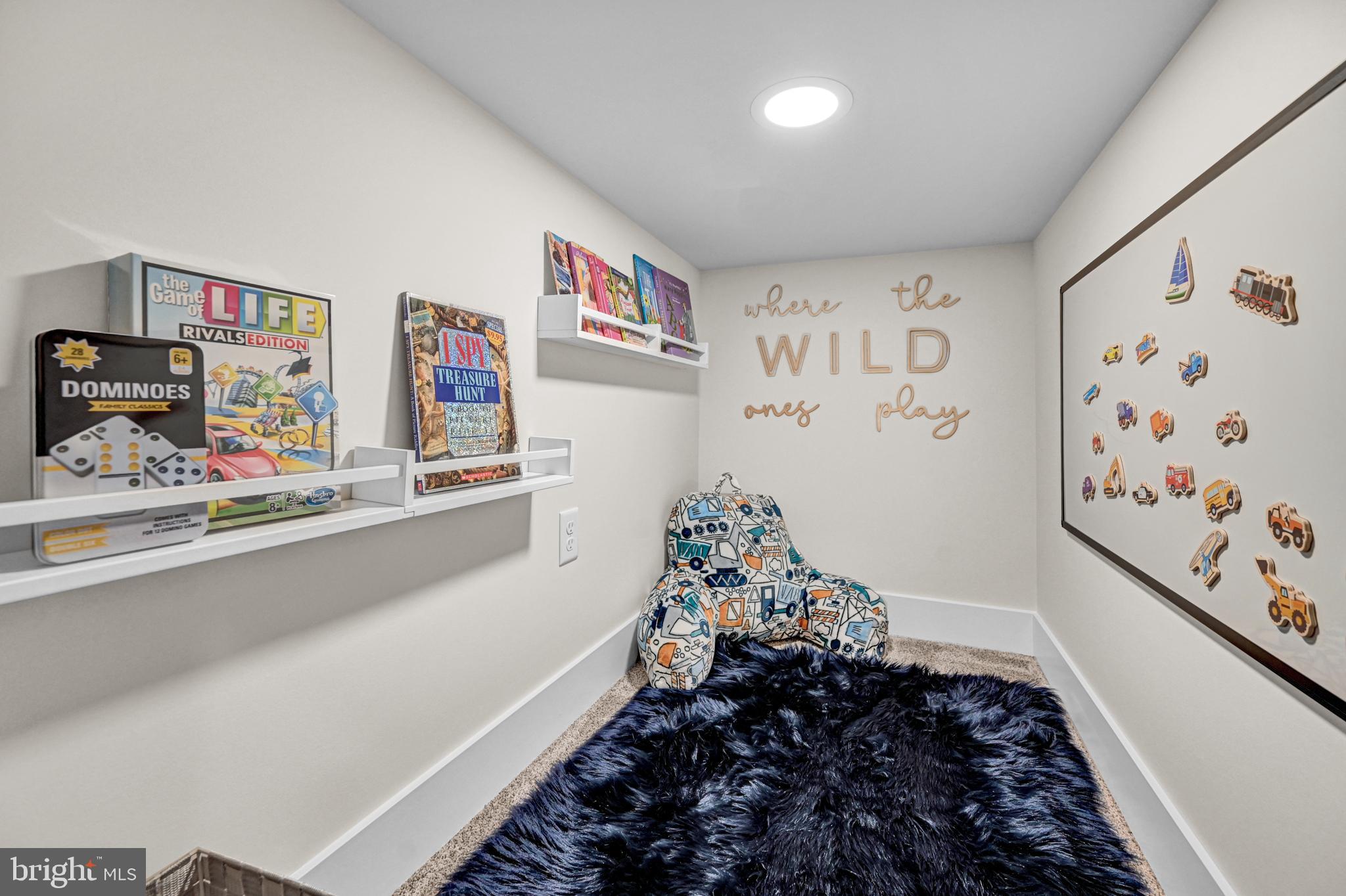 FARMBROOKE MEADOWS - Residential