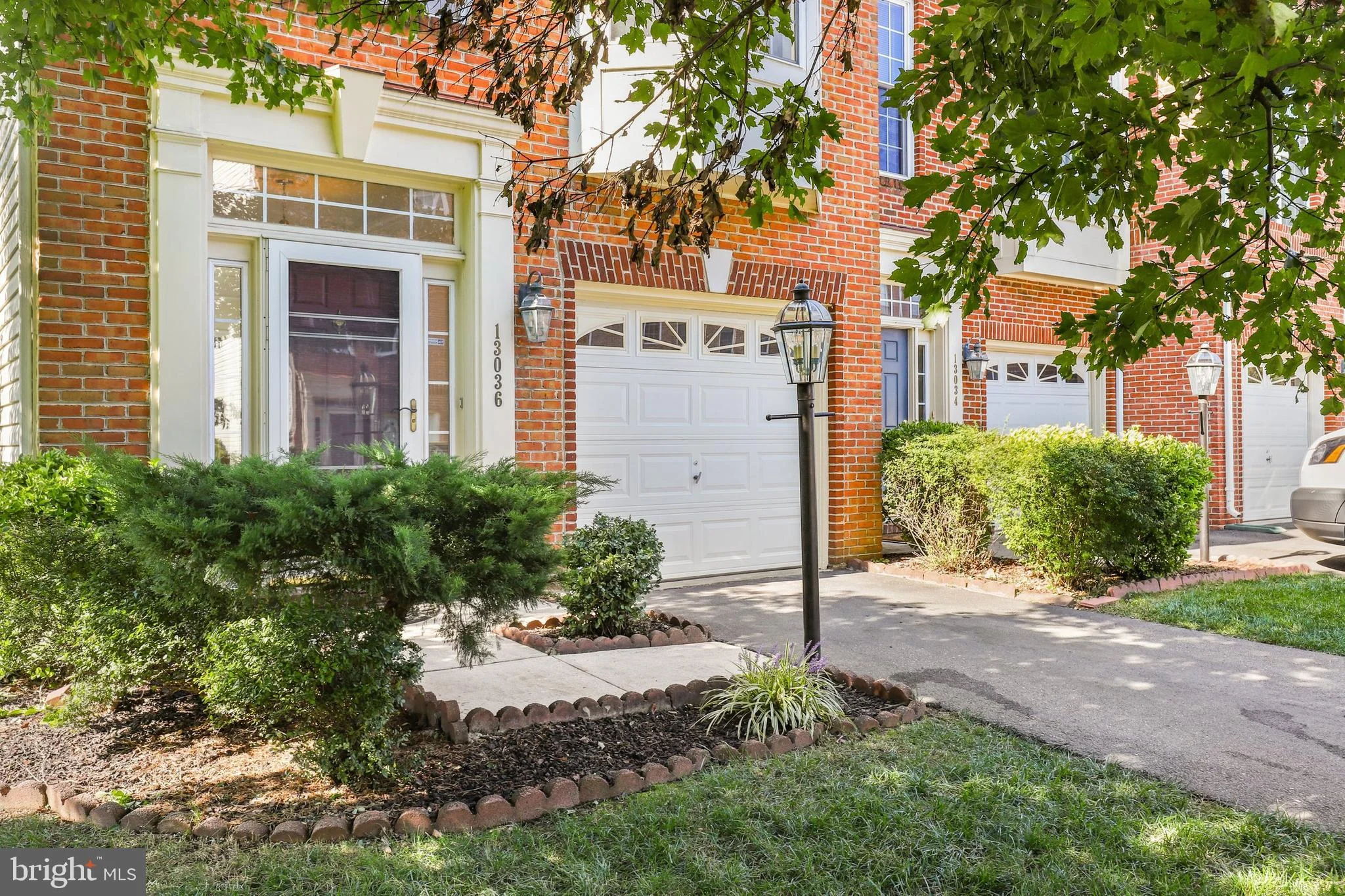 13036 Park Crescent Circle, Herndon, VA 20171