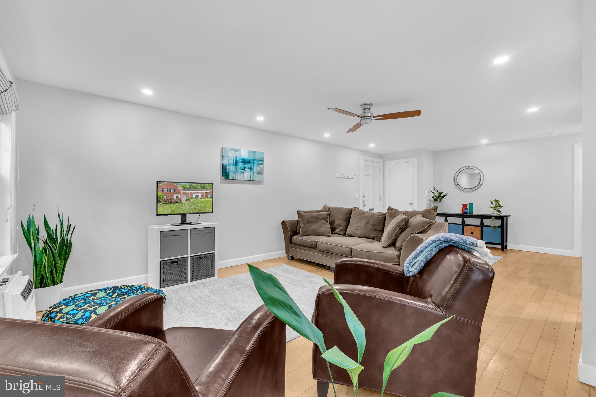 PARKFAIRFAX - Residential Lease