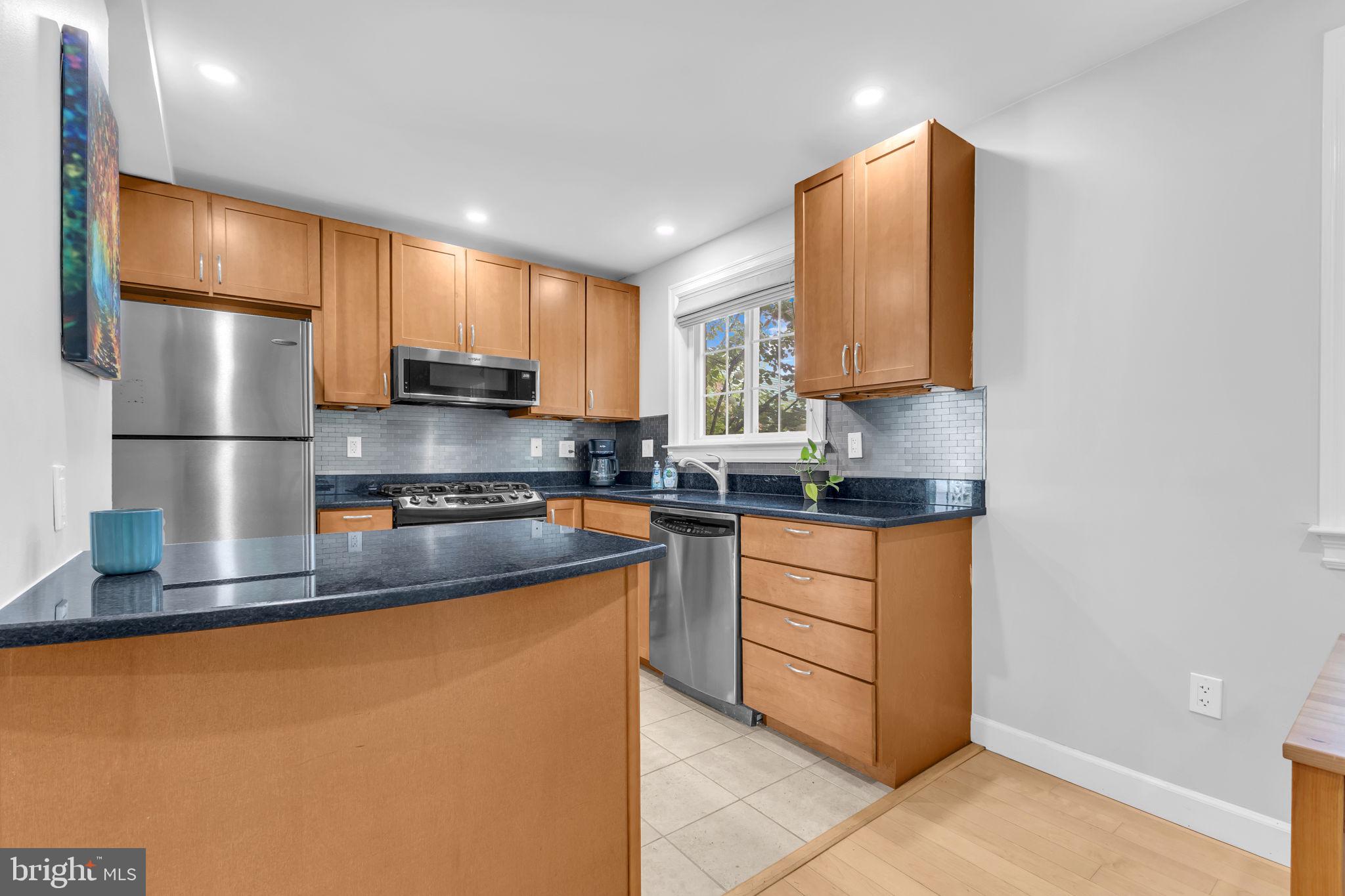 PARKFAIRFAX - Residential Lease