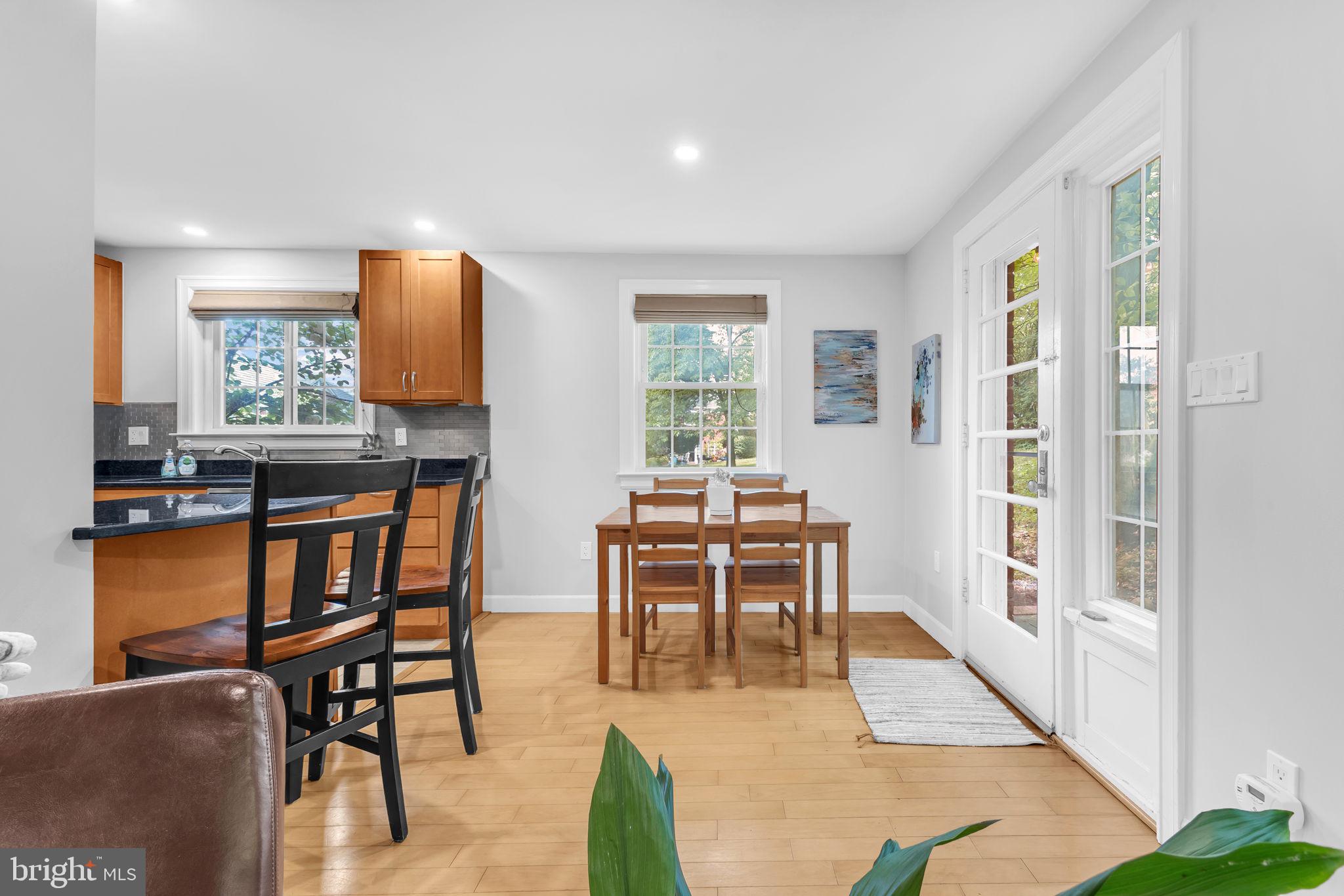 PARKFAIRFAX - Residential Lease