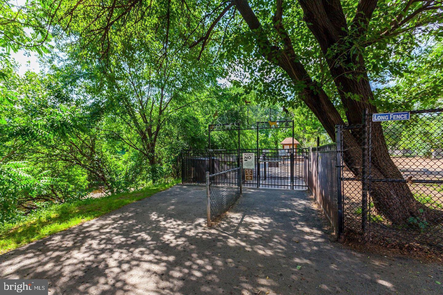 PARKFAIRFAX - Residential Lease