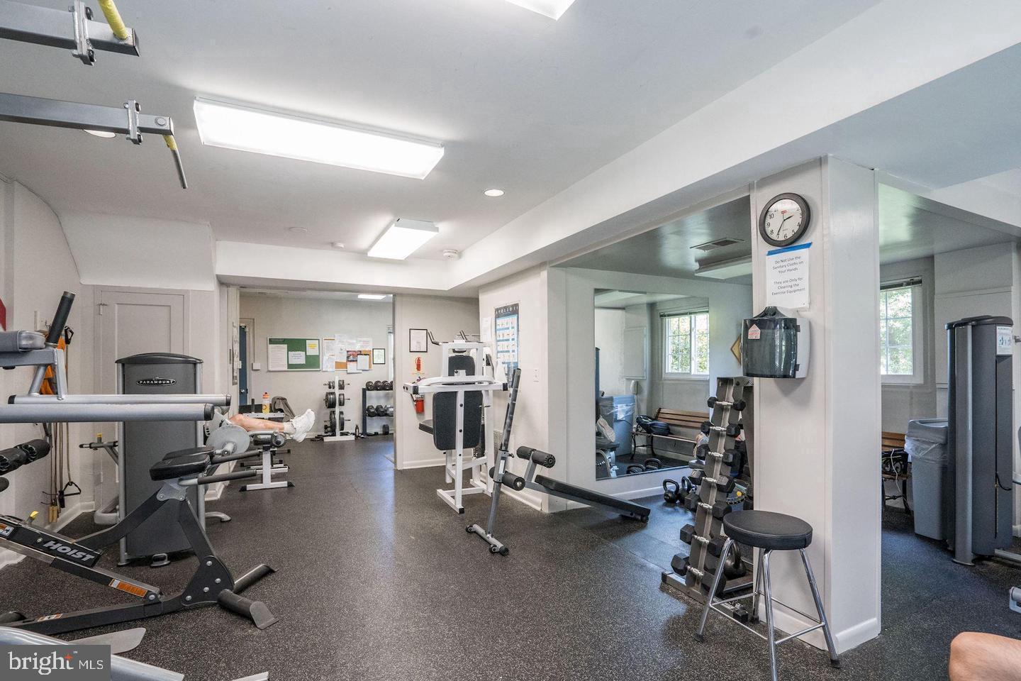 PARKFAIRFAX - Residential Lease