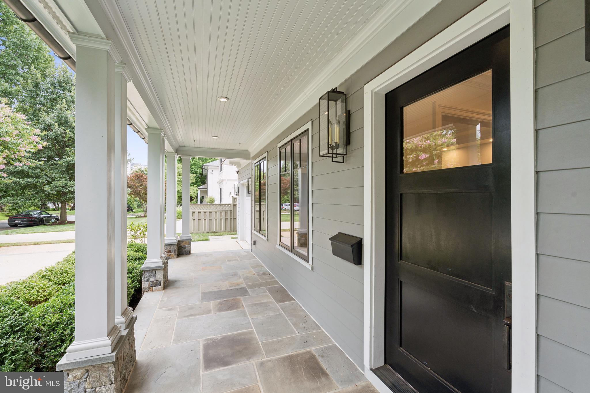 5120 WESSLING LANE