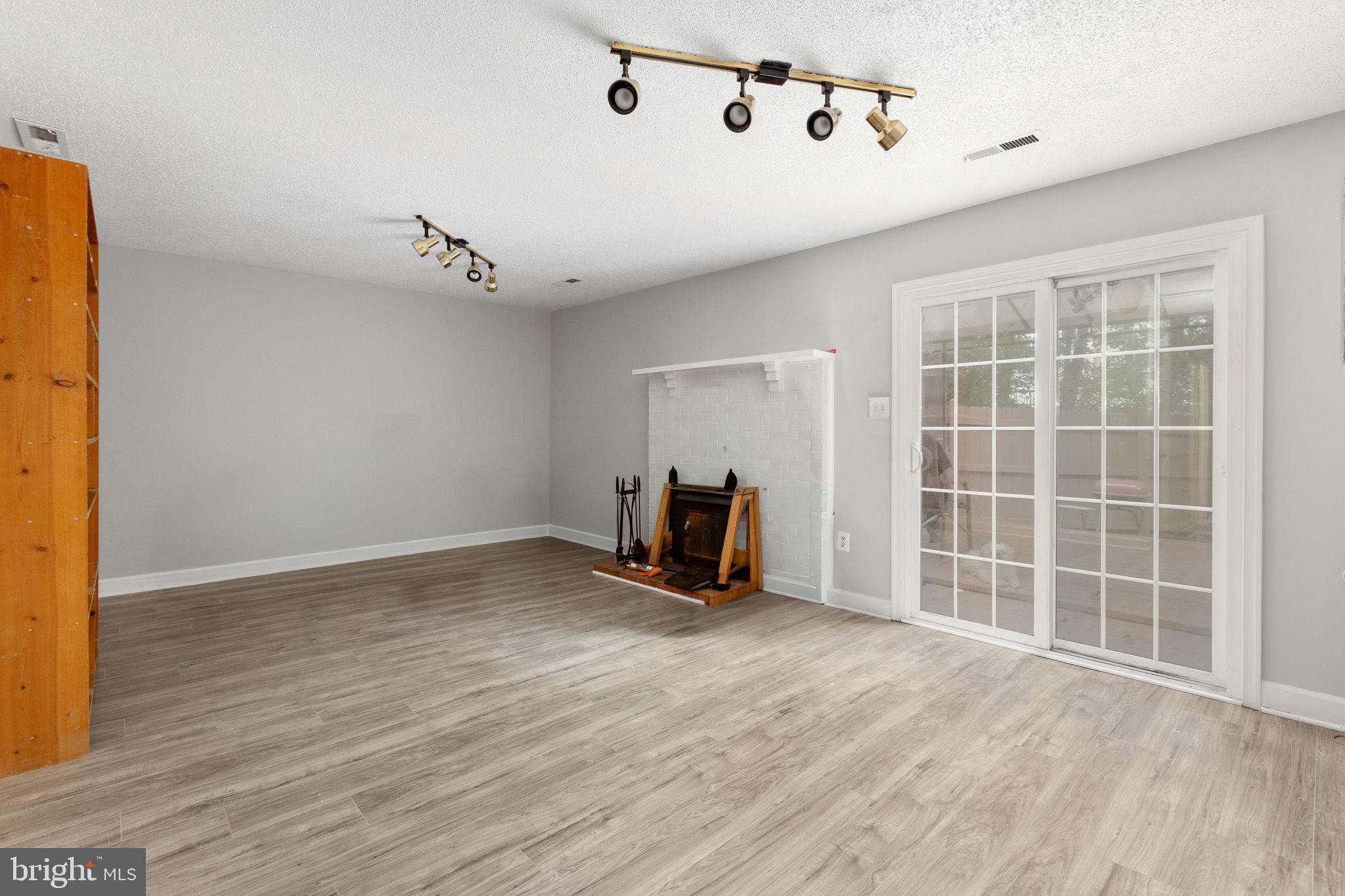 3080 TECUMSEH COURT
