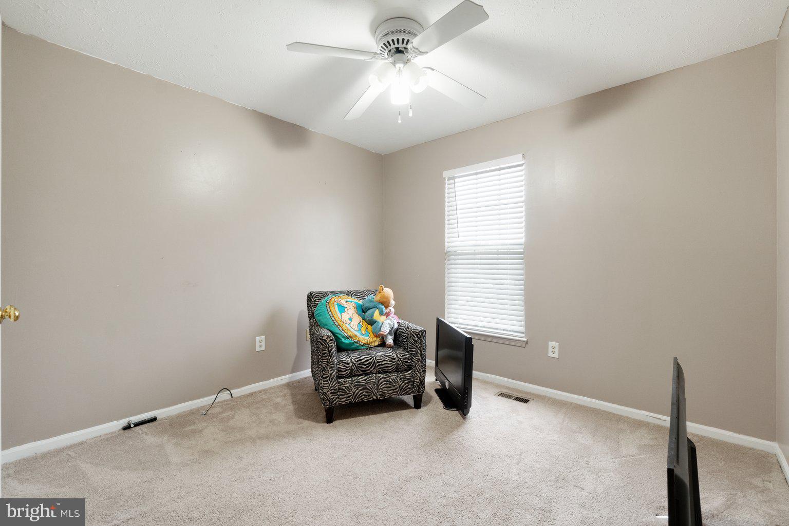 RIVERSIDE - Residential