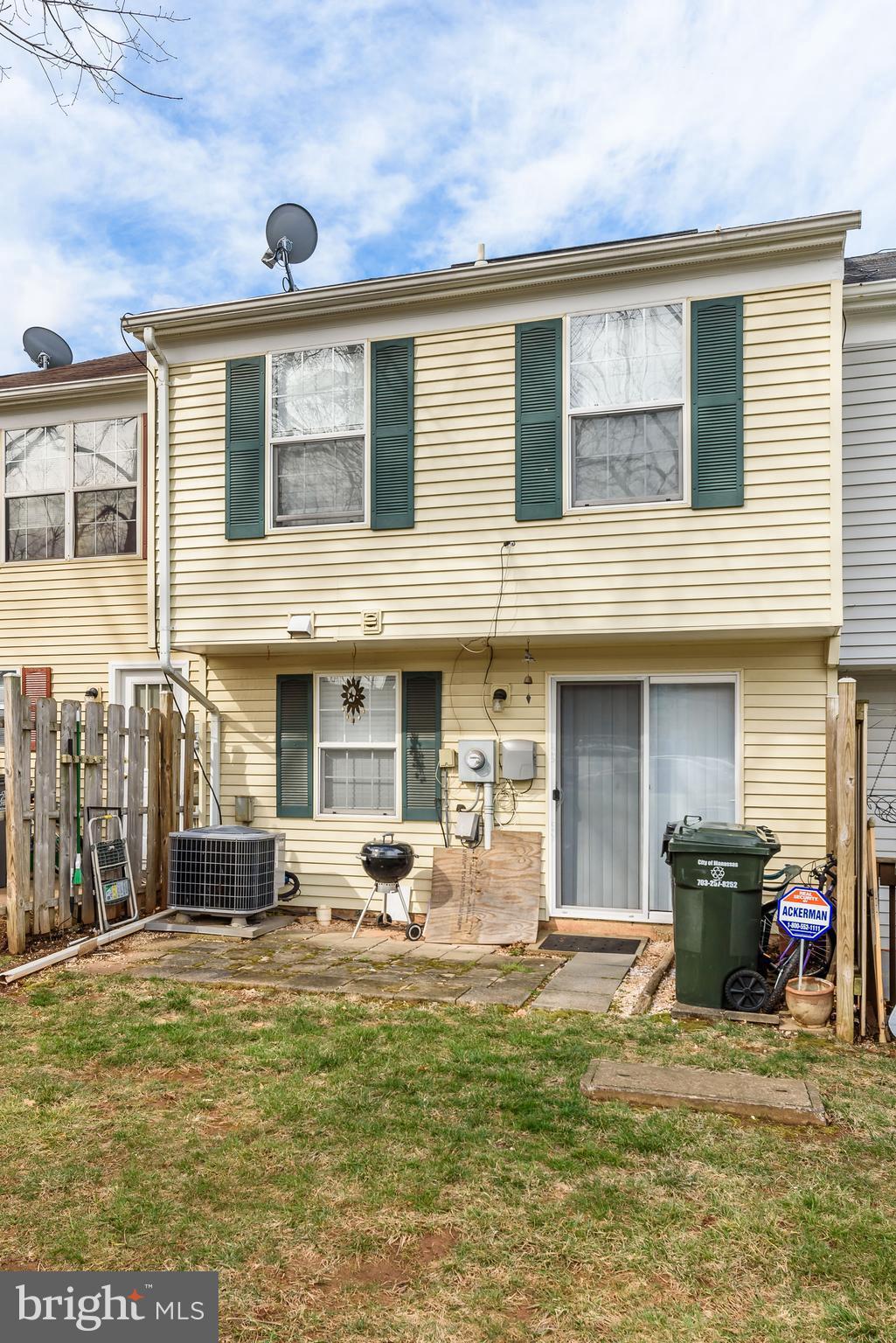 GEORGIAN HAMLET - Residential