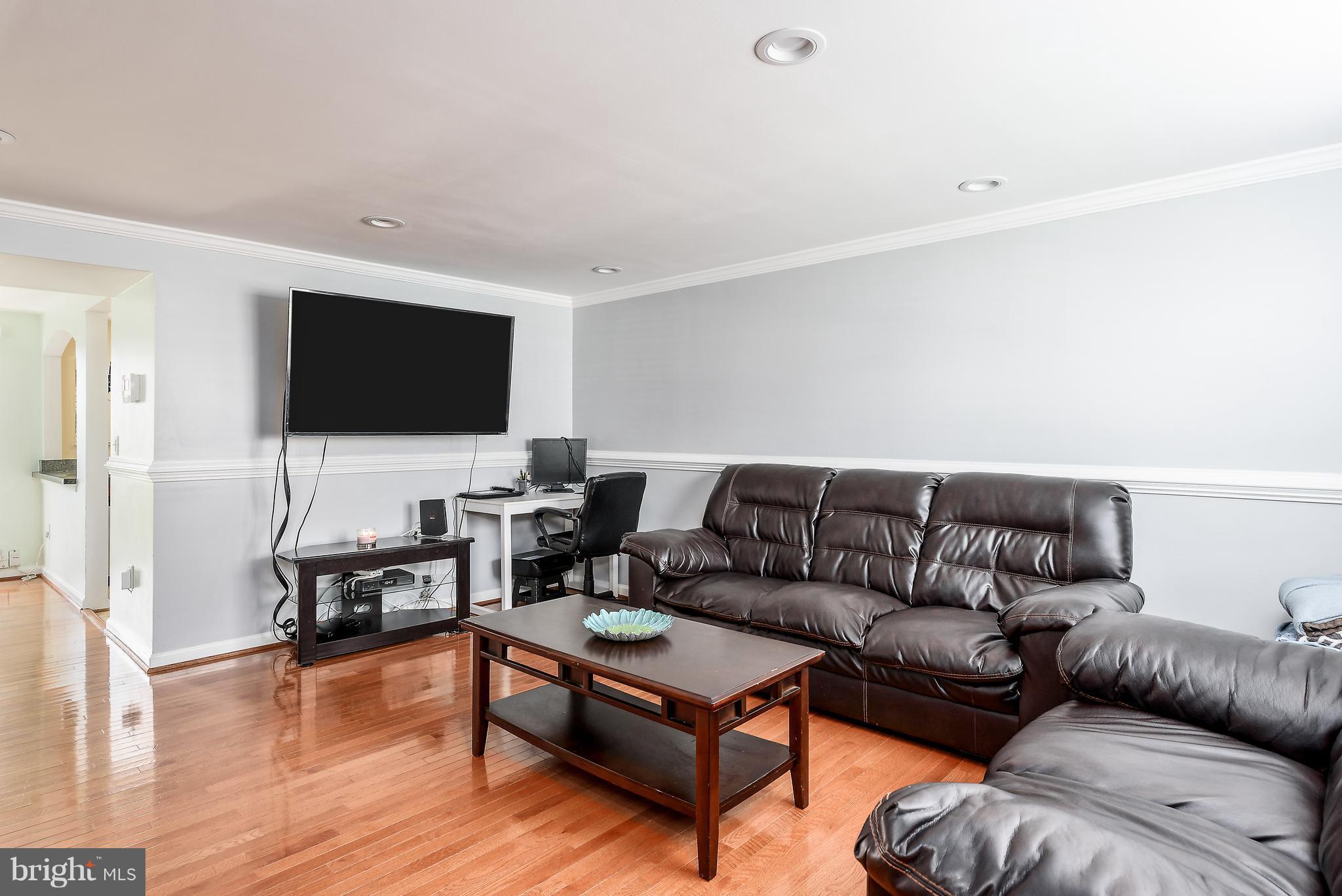 GEORGIAN HAMLET - Residential