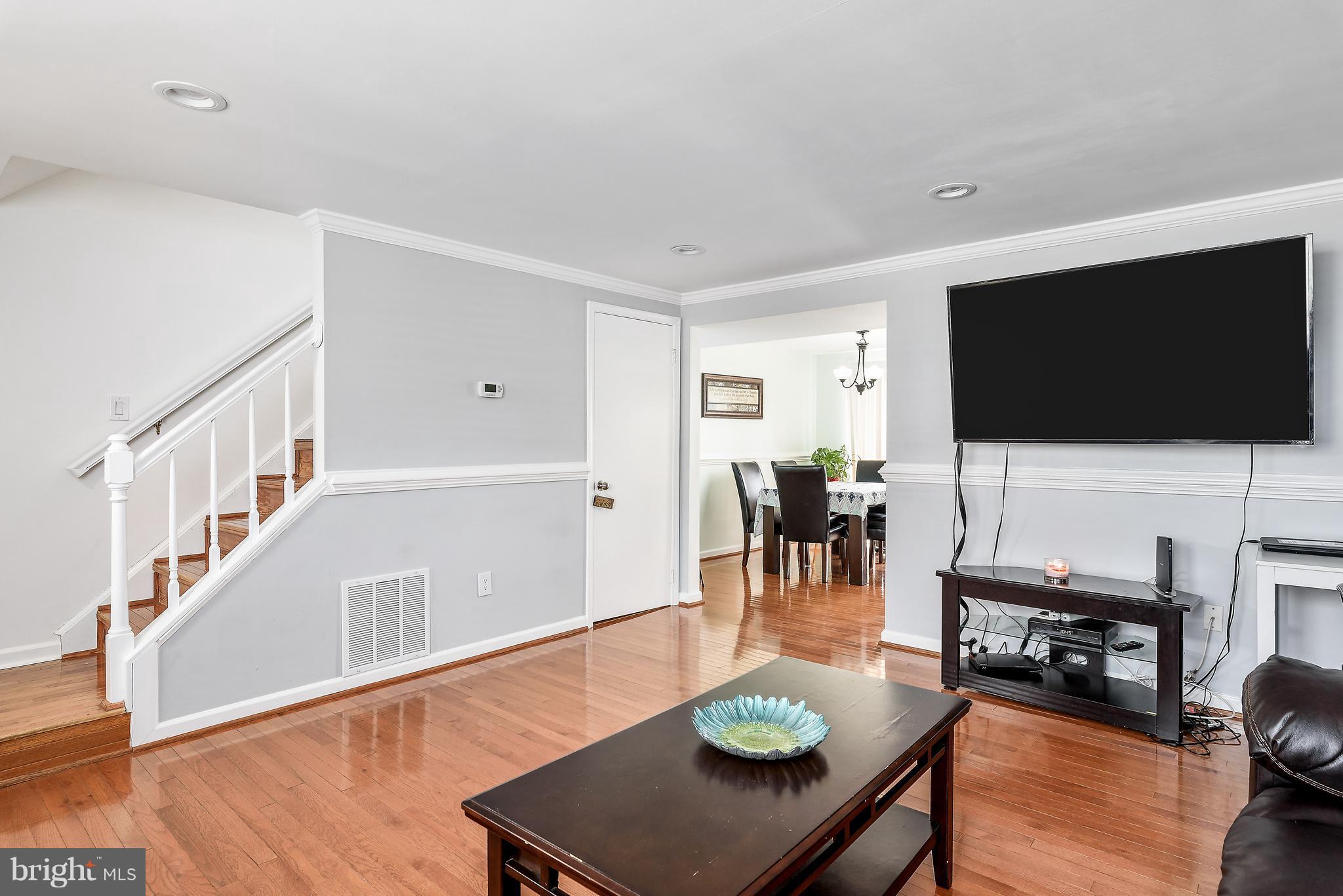 GEORGIAN HAMLET - Residential