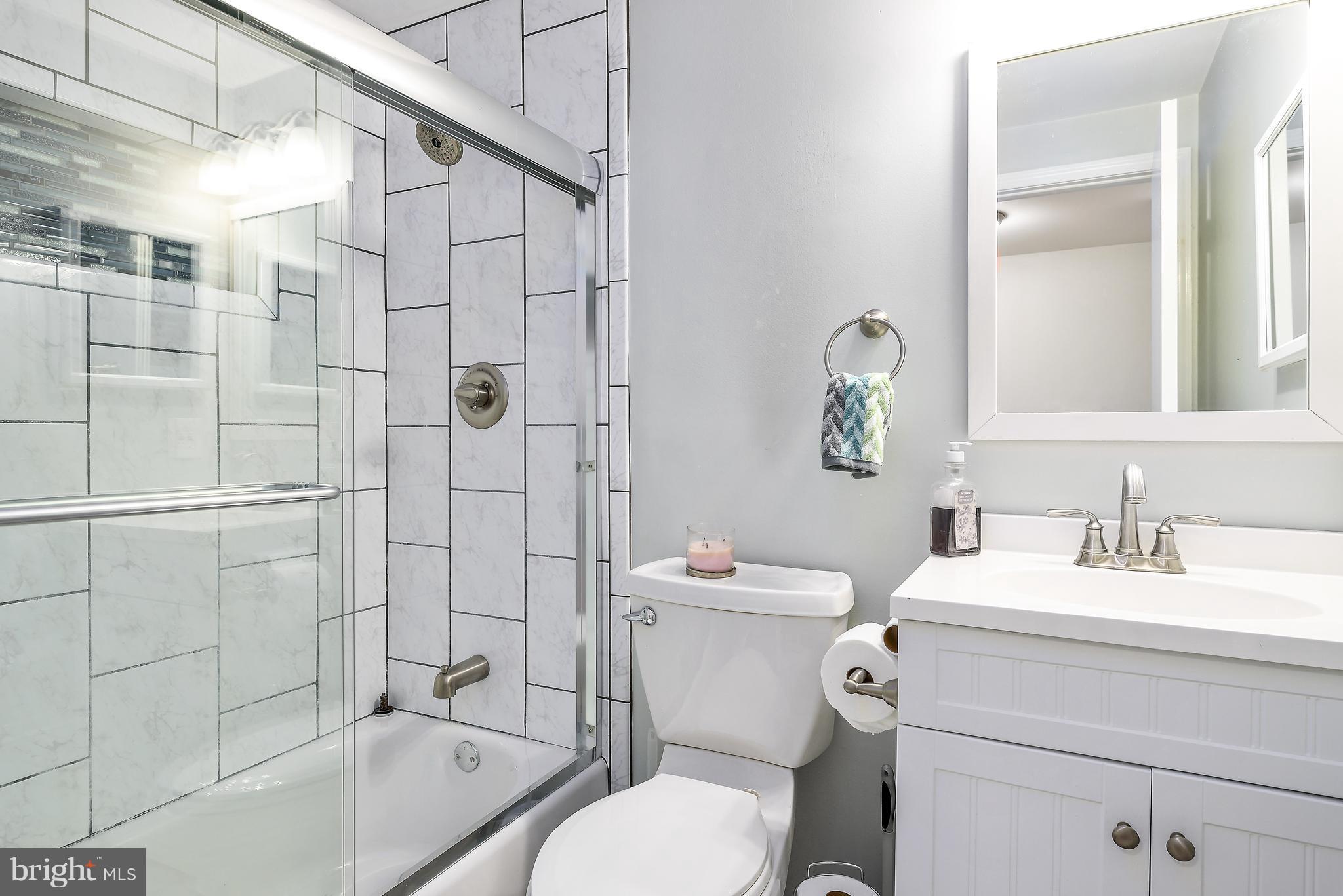 GEORGIAN HAMLET - Residential