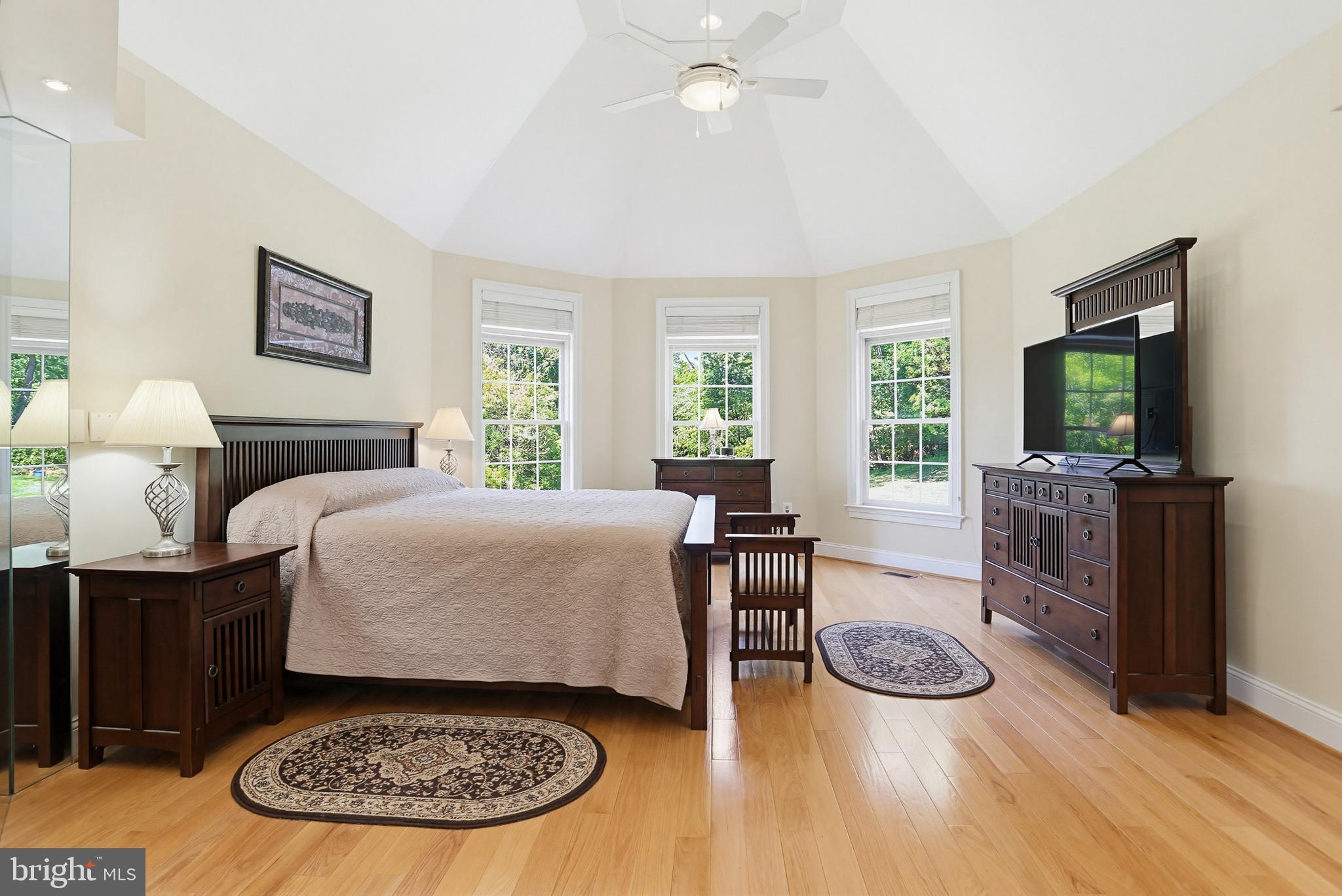 SUGARLOAF - Residential