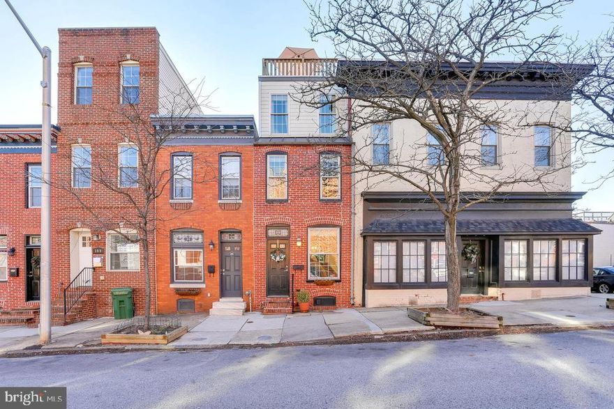 2 bed 2.5 bath in Upper Fells Point! Great Location!! One block from Patterson Park ! Great Price!  Excellent Opportunity To Build Some Sweat Equity!  Rental Possibilities!! Bank Owned, Buyer to verify ground rent. As-is, Seller will make no repairs. 3 Levels with Roof Top Deck!  Needs Some TLC !