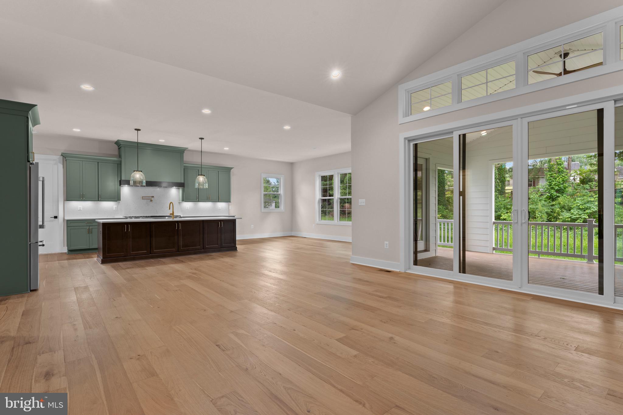 LOCUST HILL - Residential