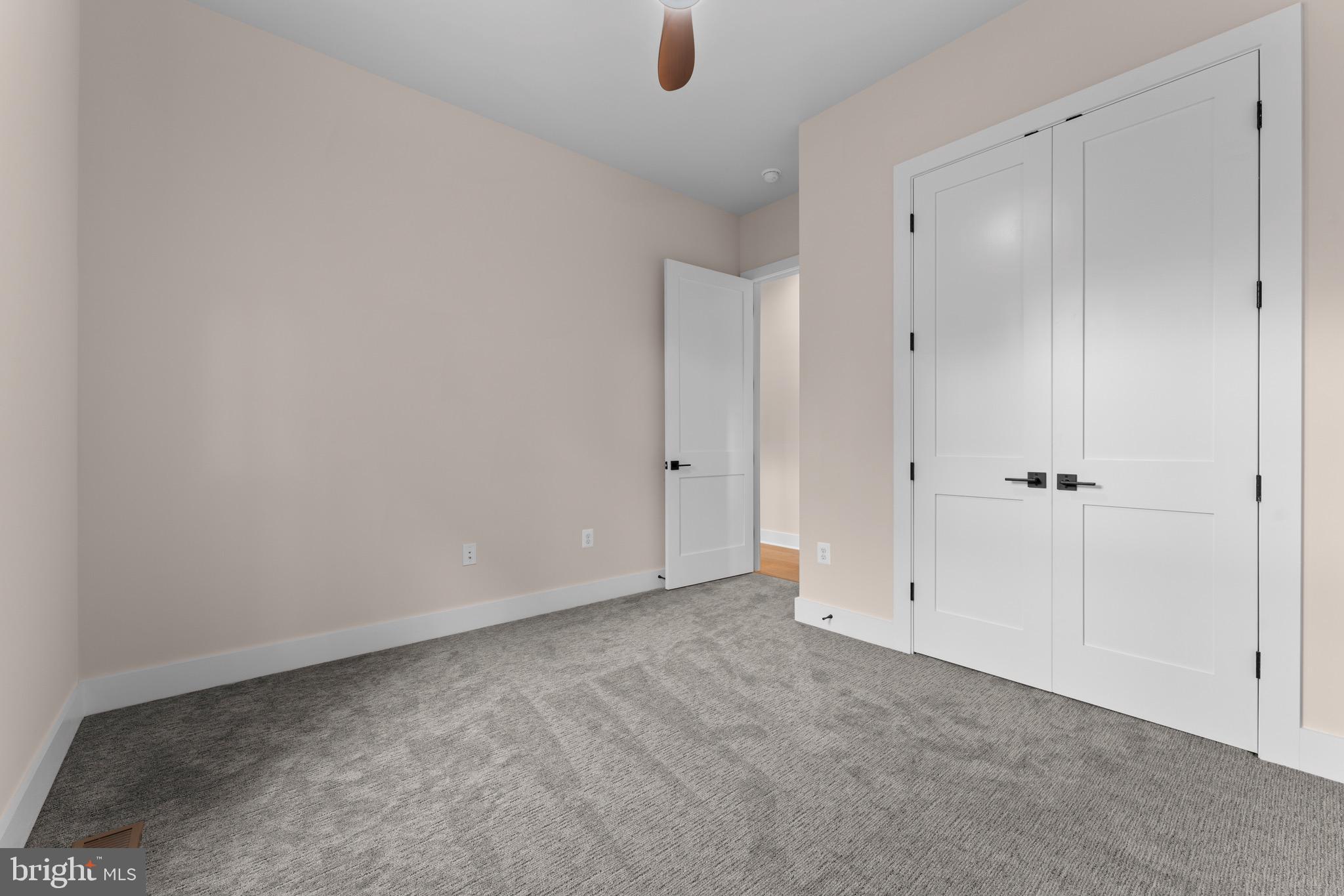 LOCUST HILL - Residential